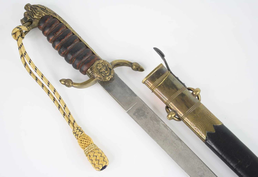 Lot 1181 - A British 1891 pattern Midshipman's dirk