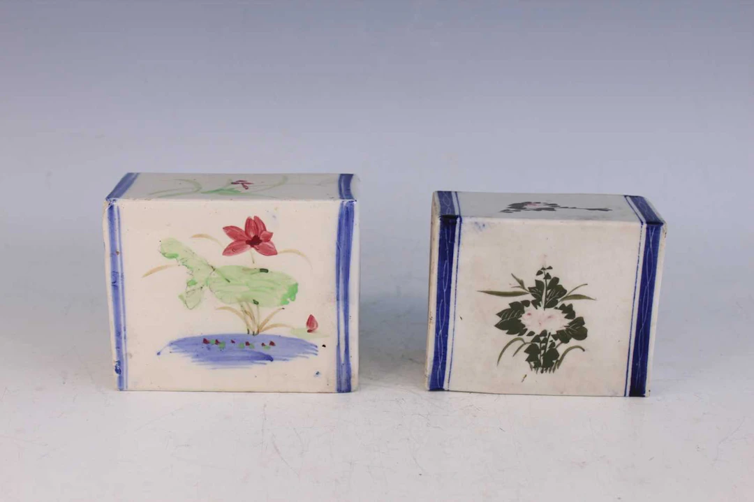 Lot 157 - Two Chinese polychrome-decorated porcelain