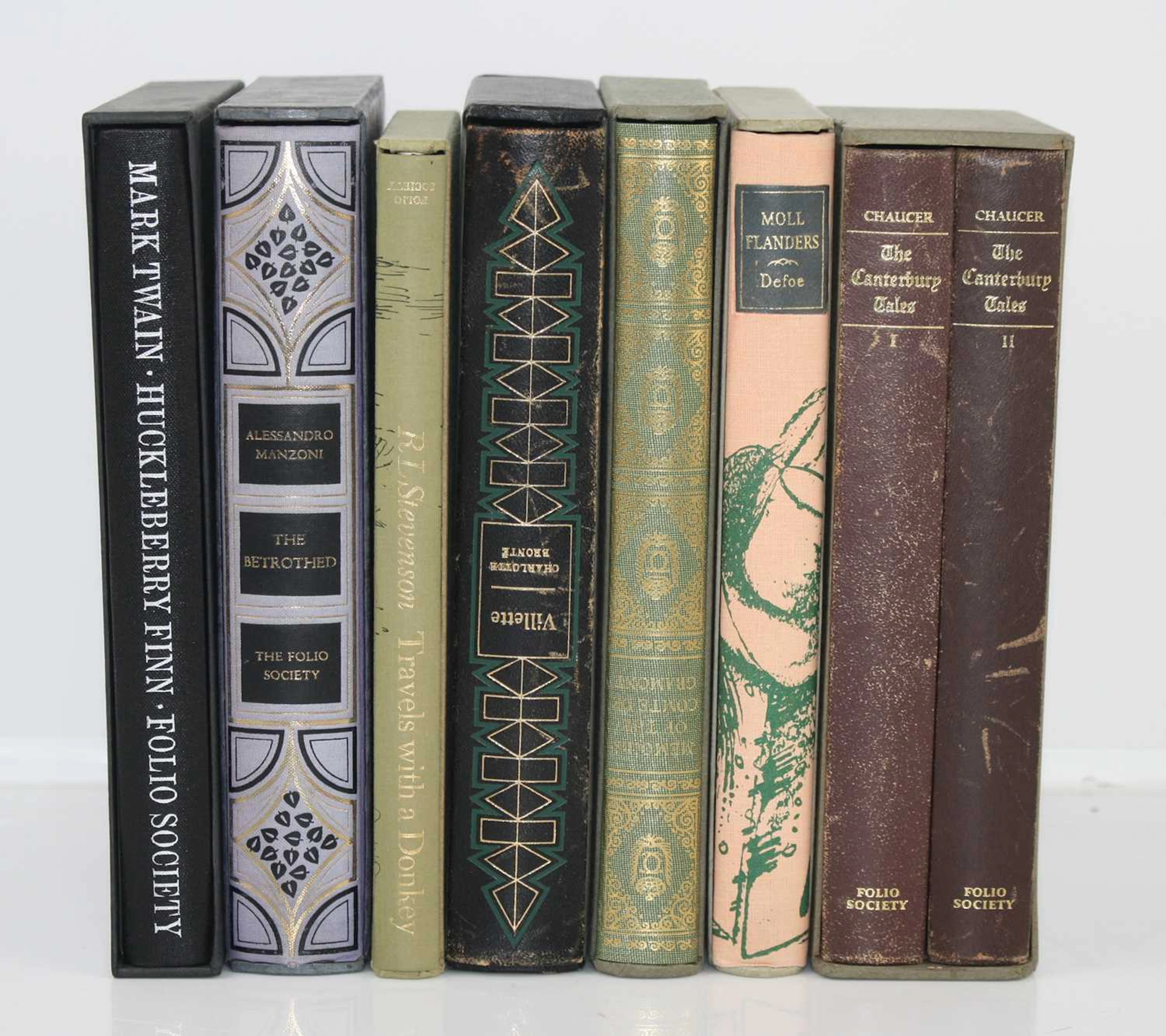 Lot 14 - Folio Society, a collection of volumes many