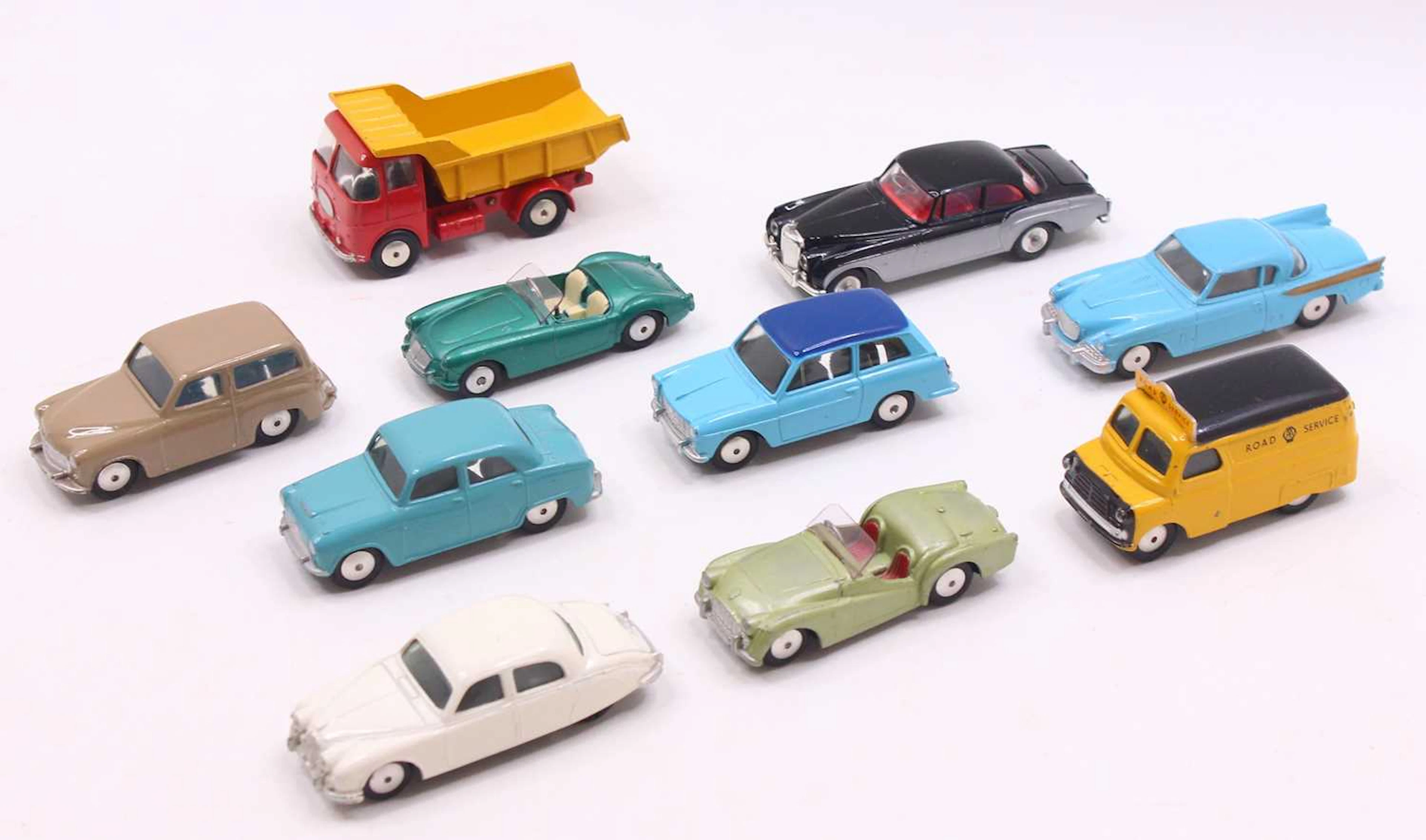 Lot 1766 - Corgi Toys group of 10 loose diecasts to