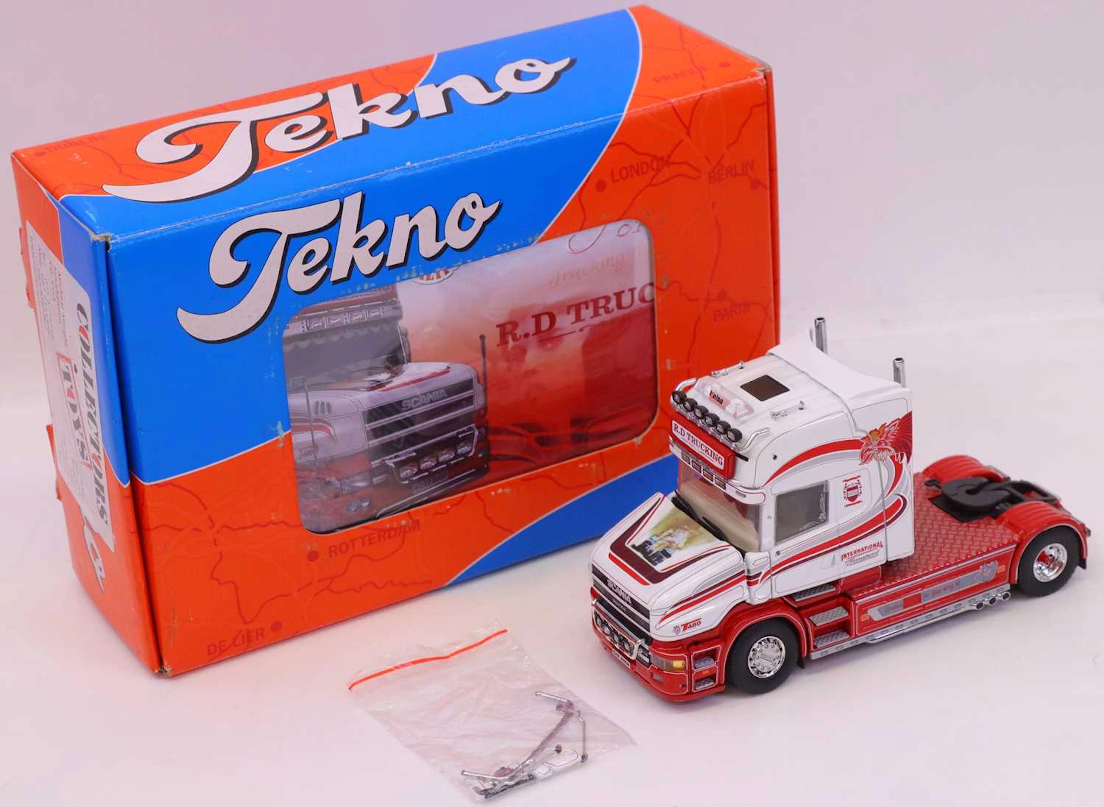 Lot 86 - Tekno 1/50th scale No.17 "Irish Units