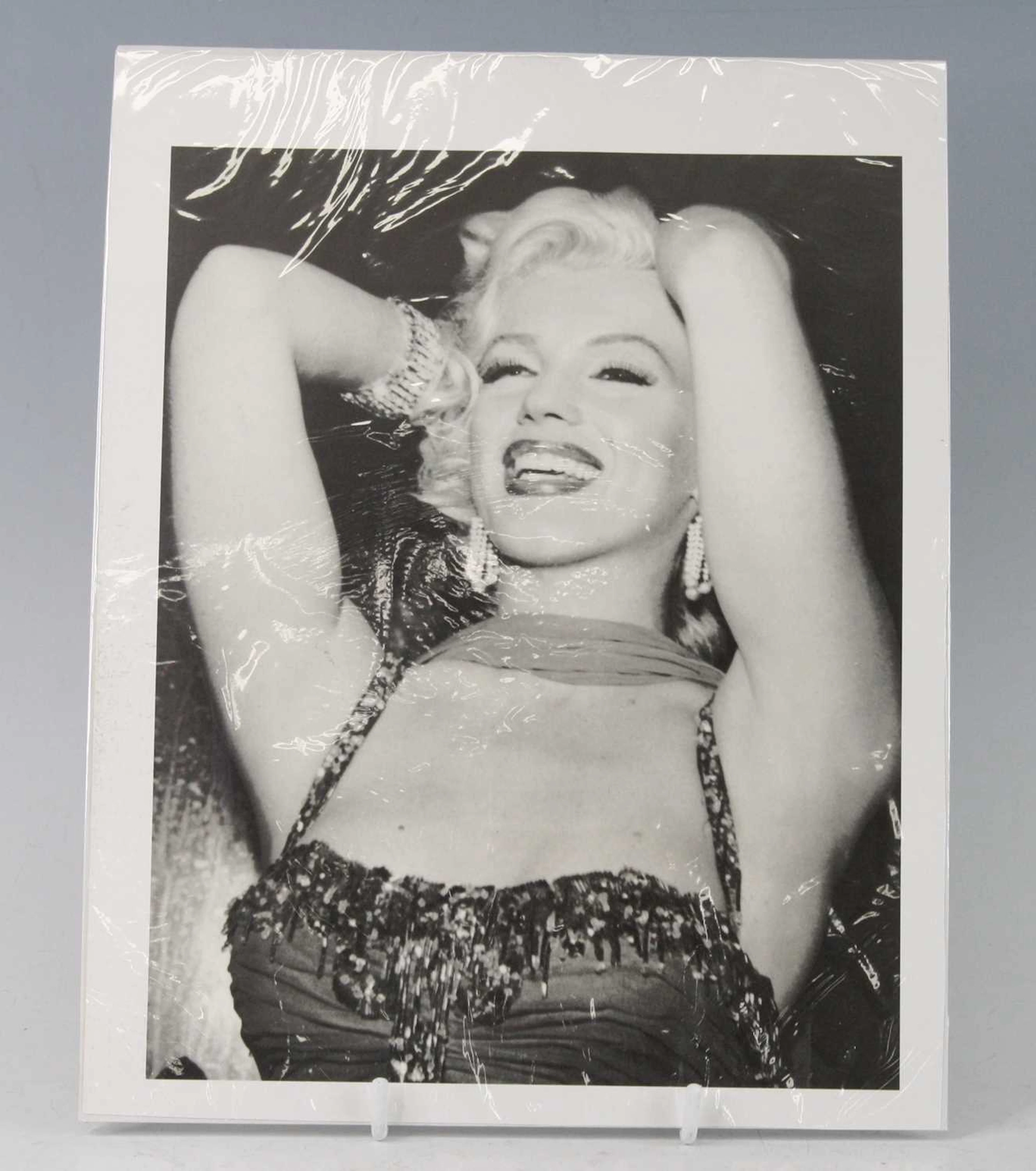 Lot 1113 - A collection of assorted photographs, being