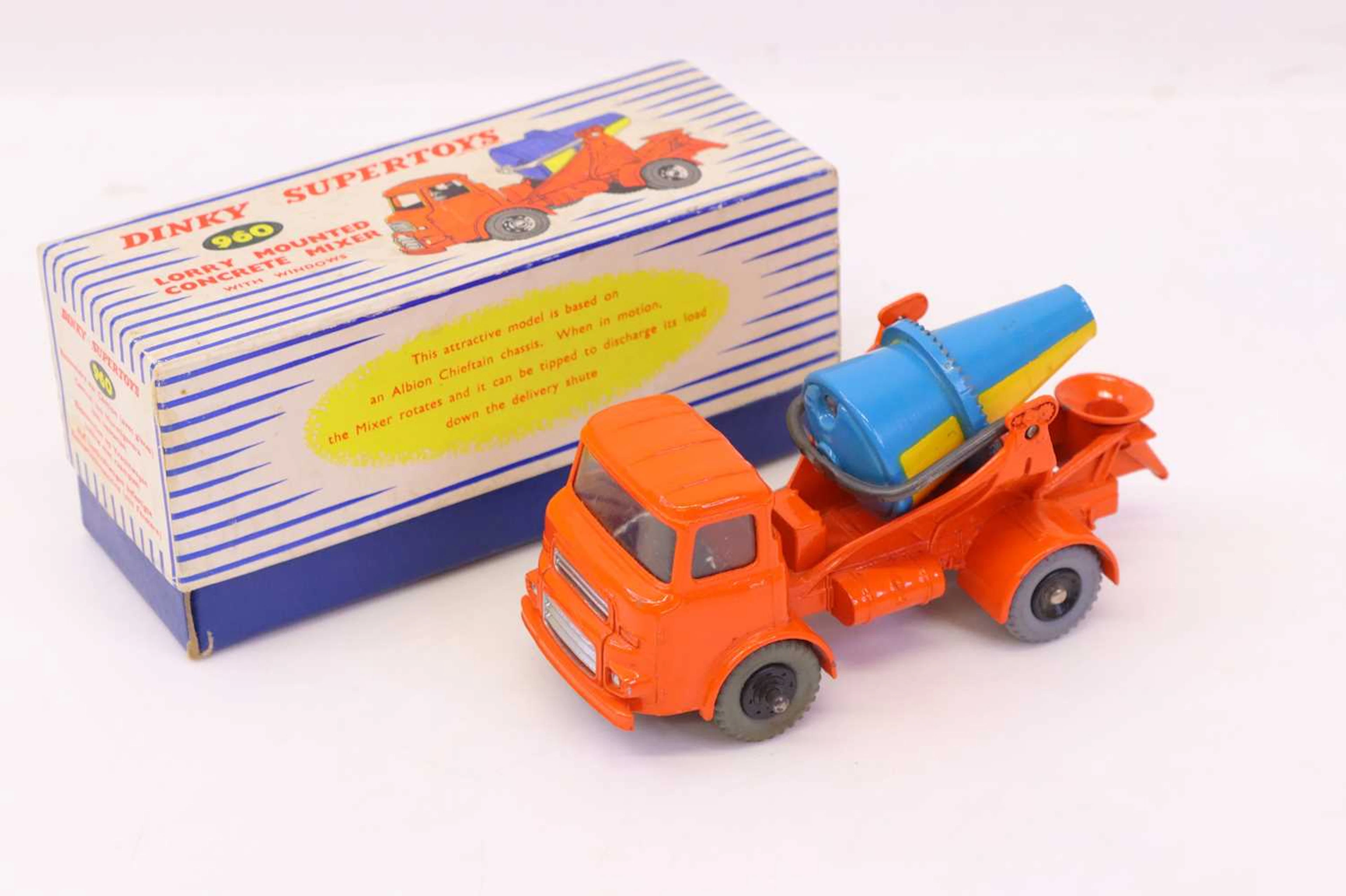 Lot 579 - Dinky Toys No. 960 Albion Lorry Mounted