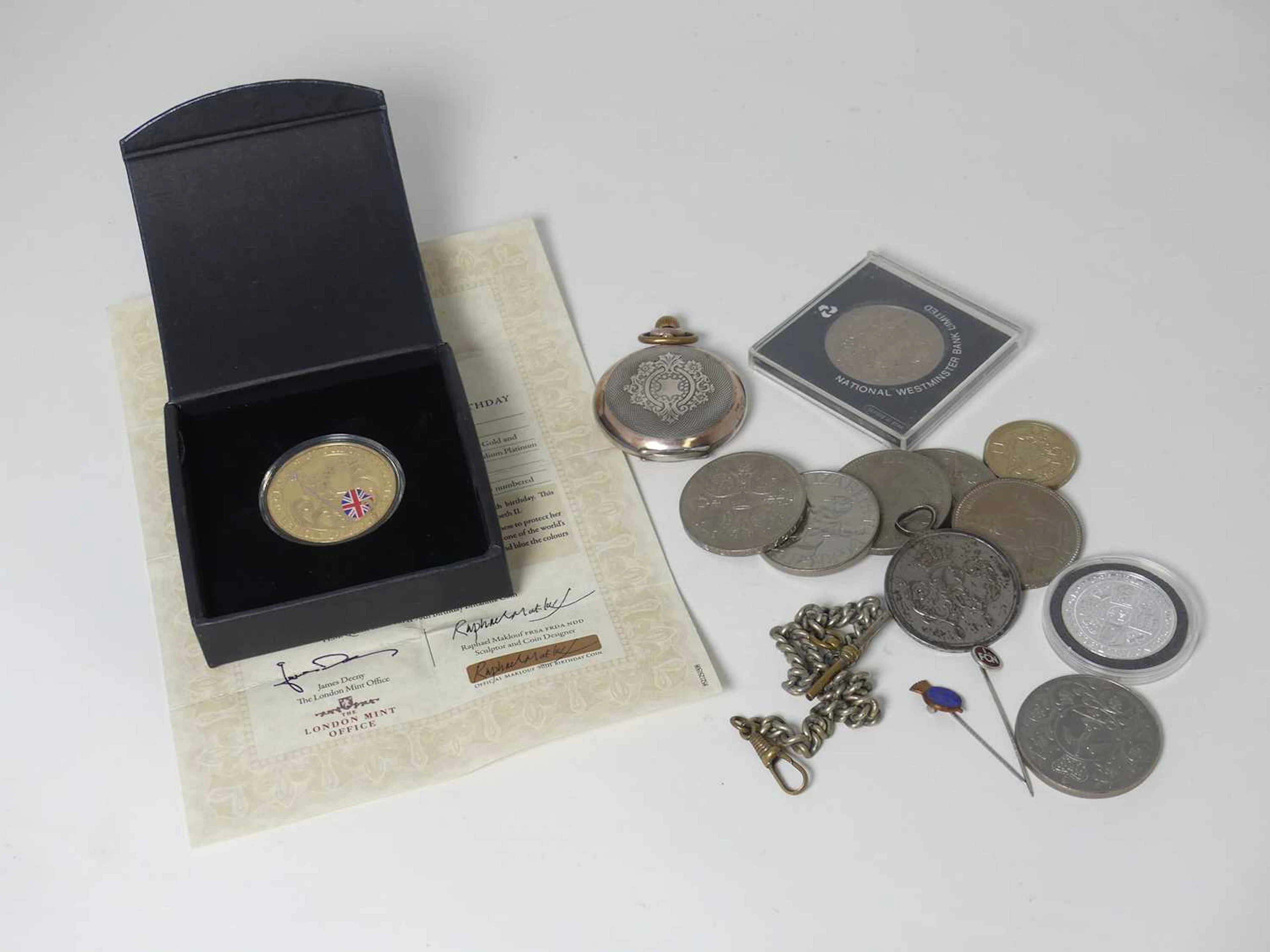 Lot 469 - A collection of coins, to include a Queen
