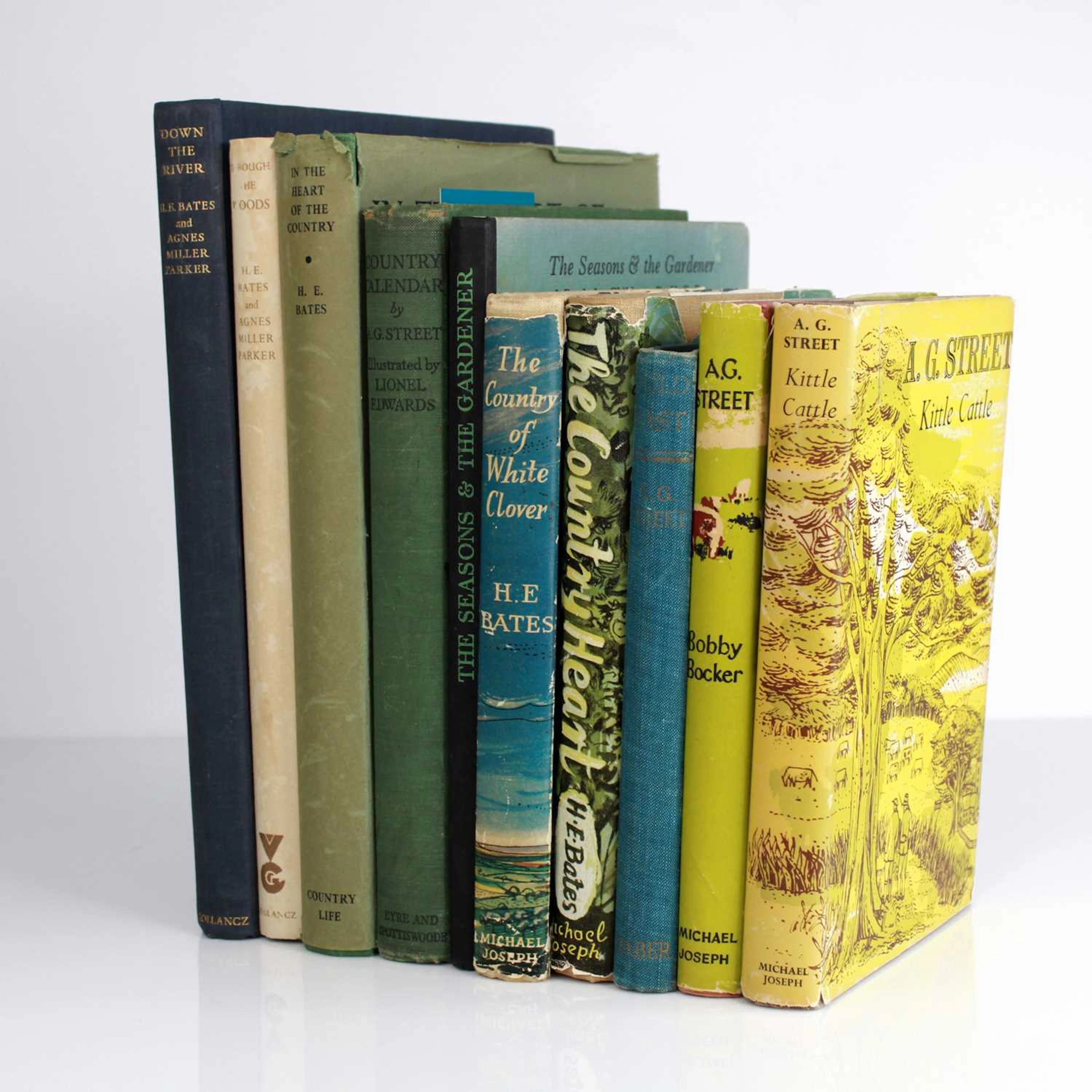 Lot 1 - Bates, Herbert Ernest: The Seasons & The