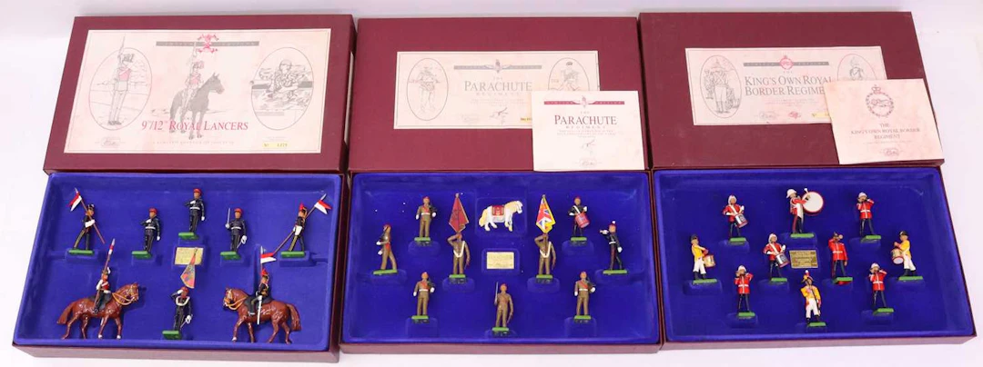 Lot 419 - Britains group of 3 sets comprising a