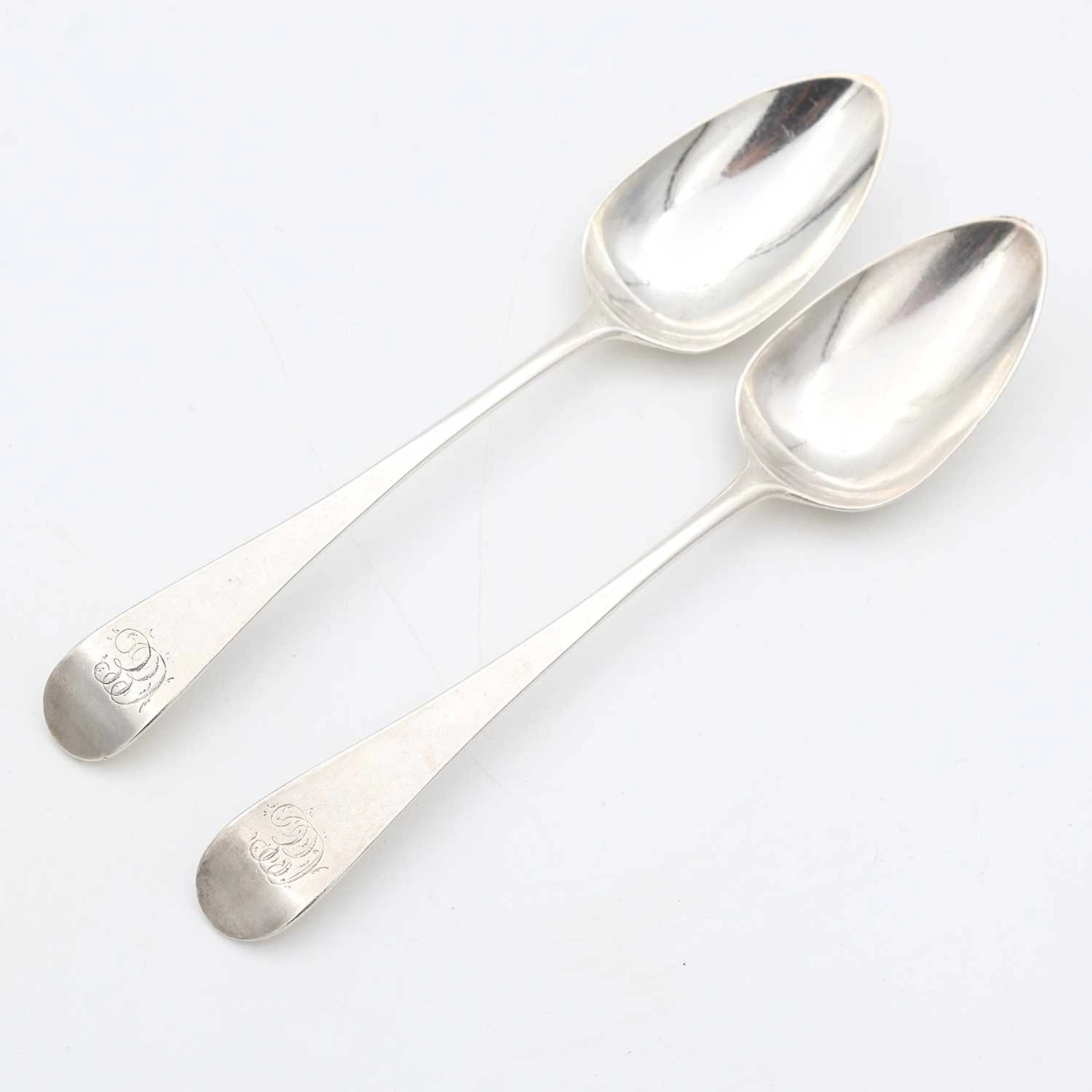 Lot 346 - A pair of George III silver tablespoons in