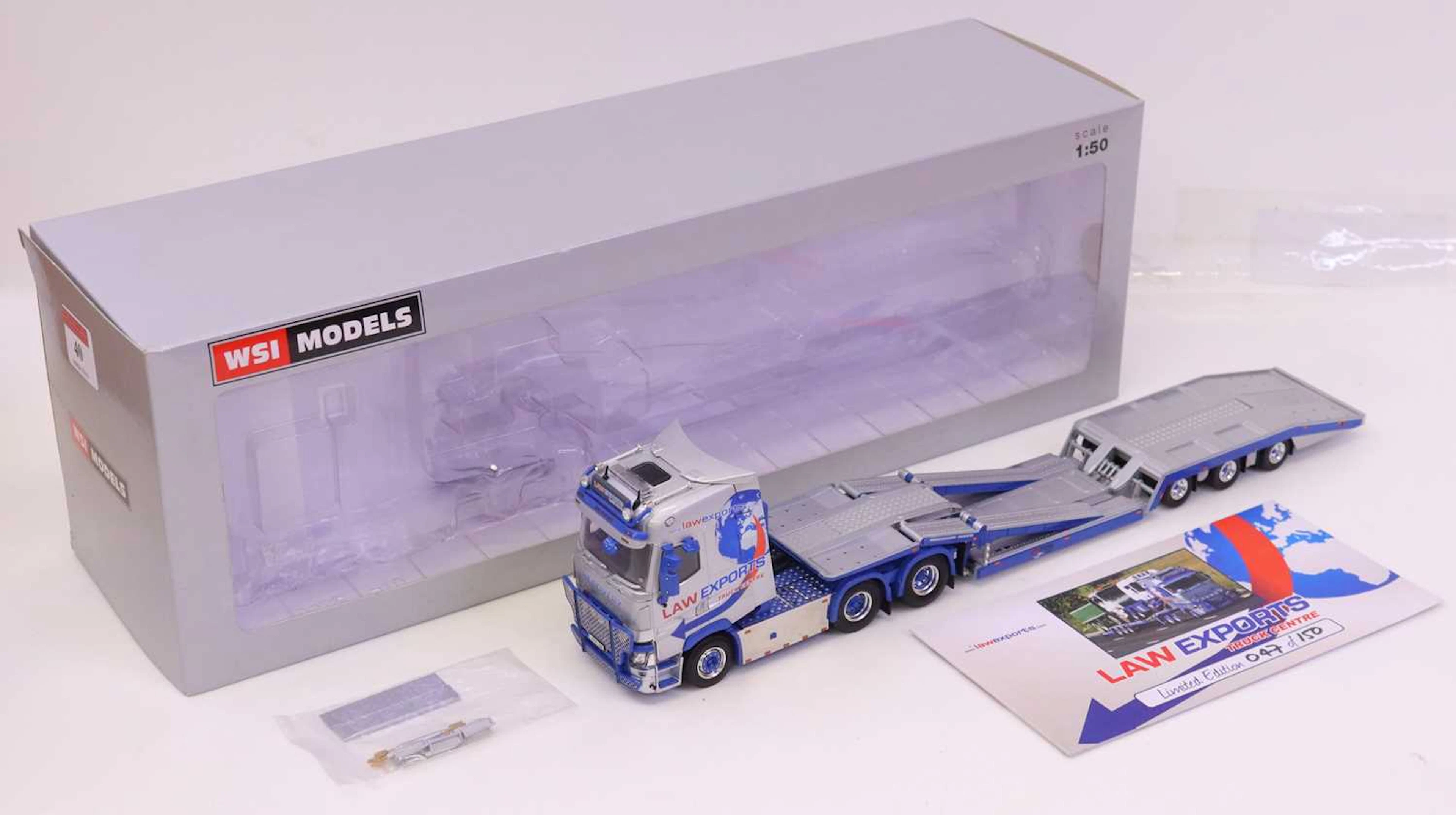 Lot 40 - WSI Models 1/50th scale No.02-2758 Law