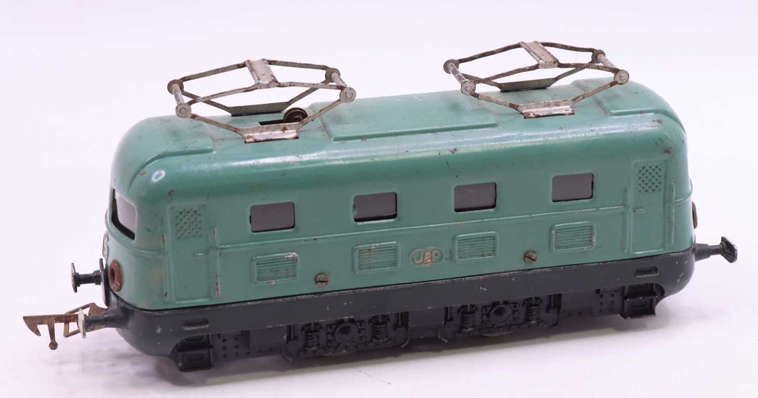 Lot de trains wagons et rails LIMA (D'occasion) à Crissier pour CHF 49 - avec livraison