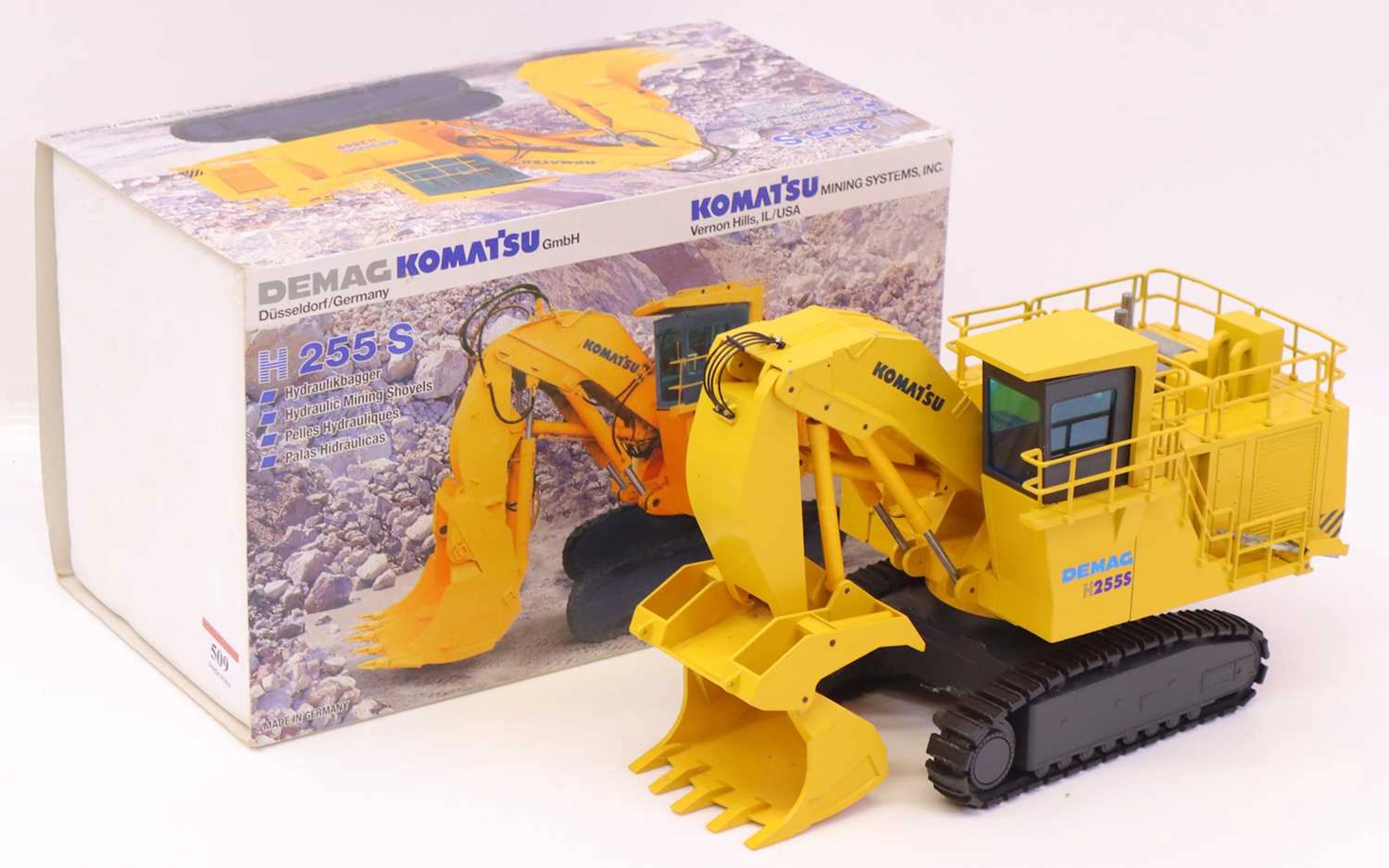 Lot 509 - An NZG Model No. 442 1/50 scale boxed