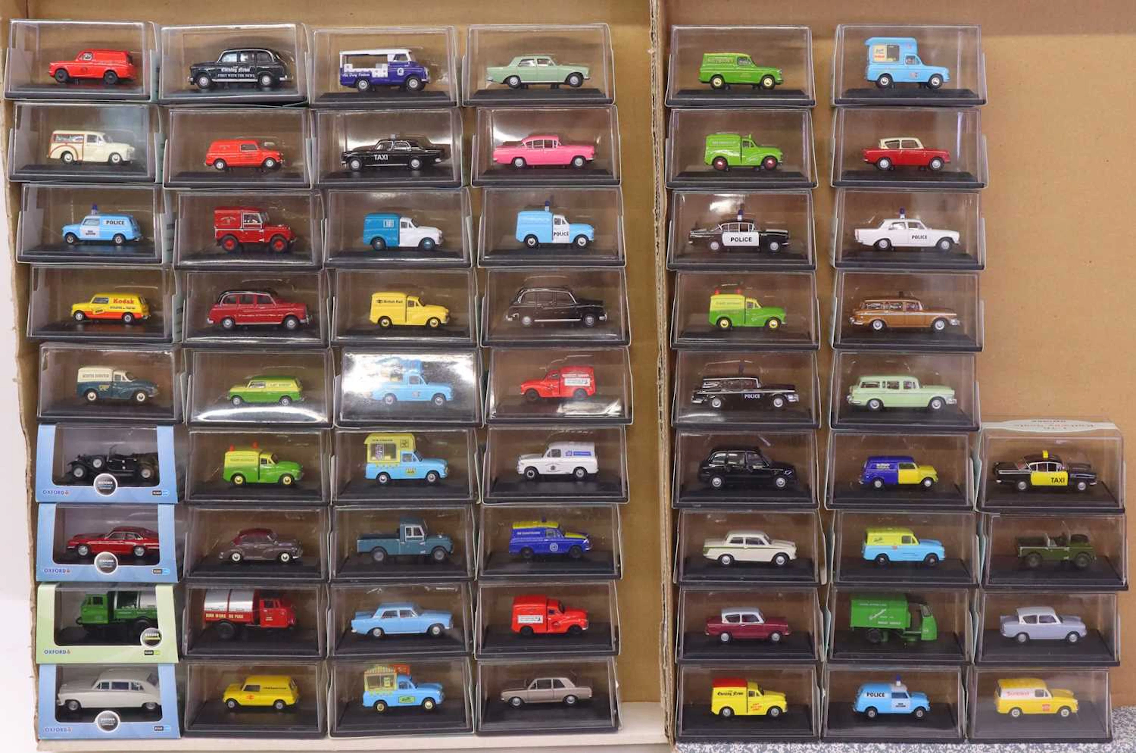 Lot 263 - 58 boxed 1/76th scale Oxford Railway Scale