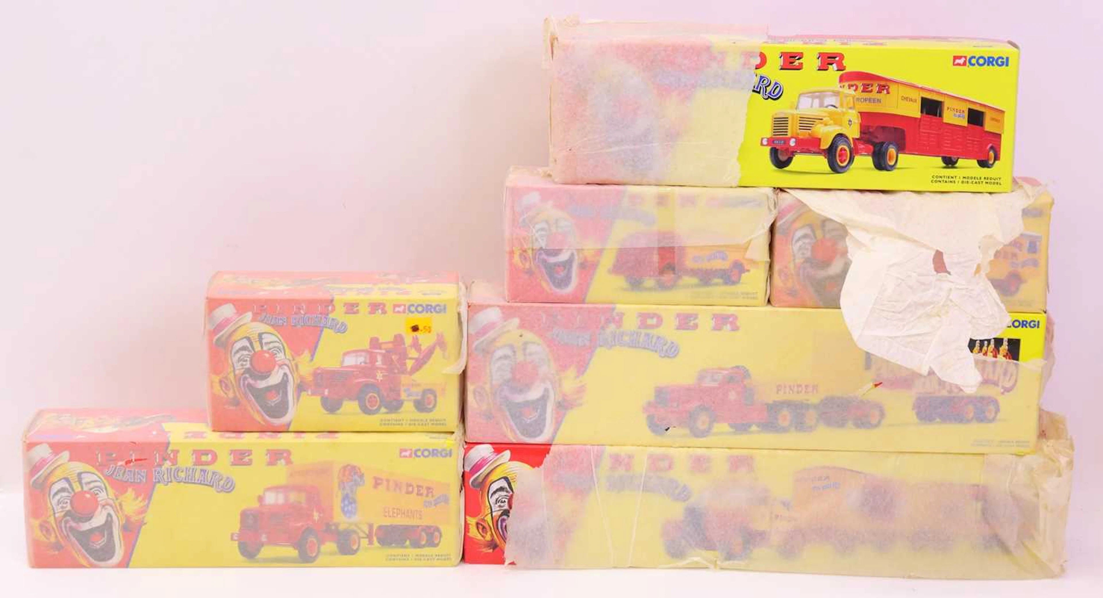 Lot 210 - One tray containing seven various boxed