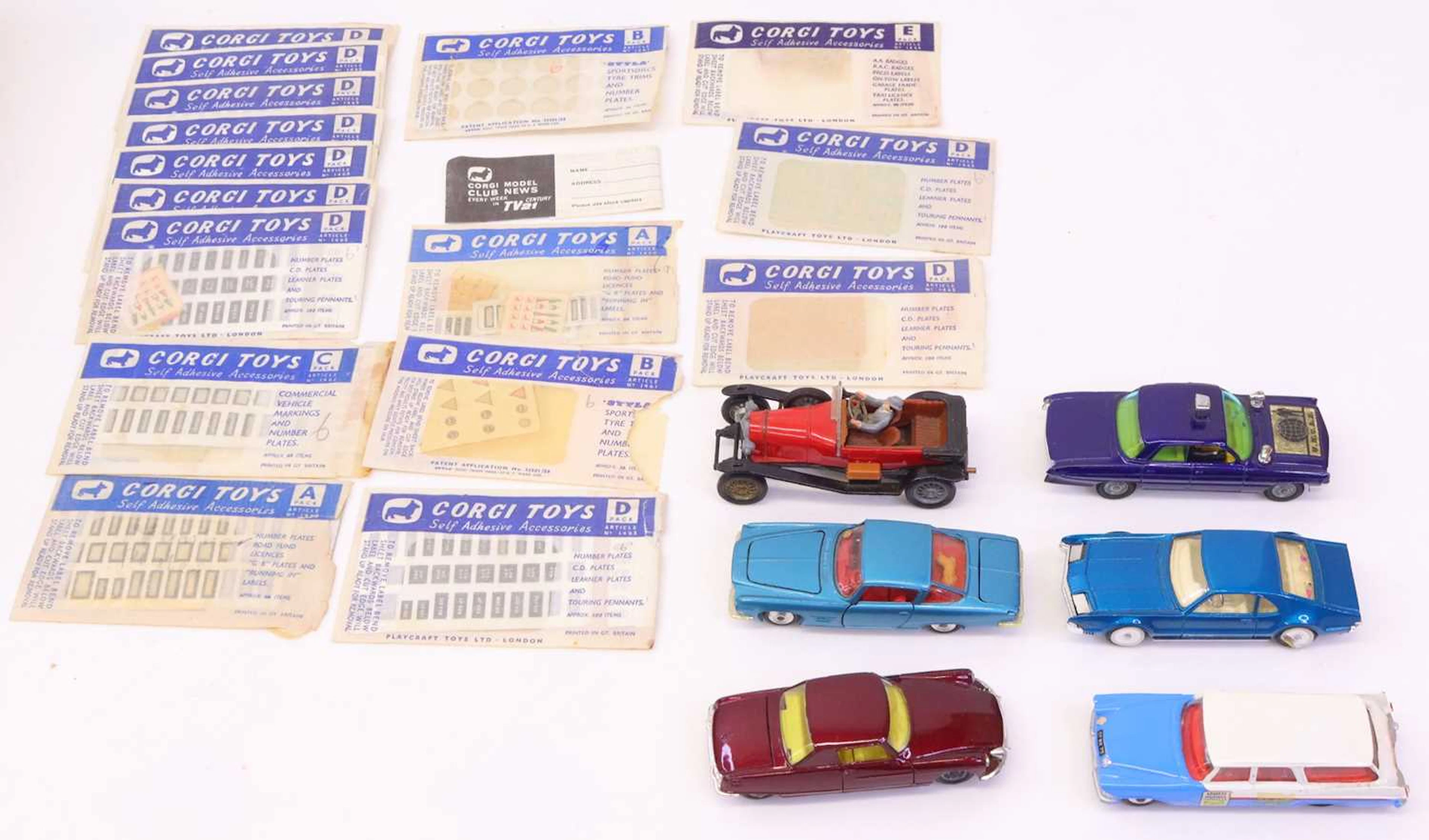 Lot 438 - Corgi Toys a group of loose diecast