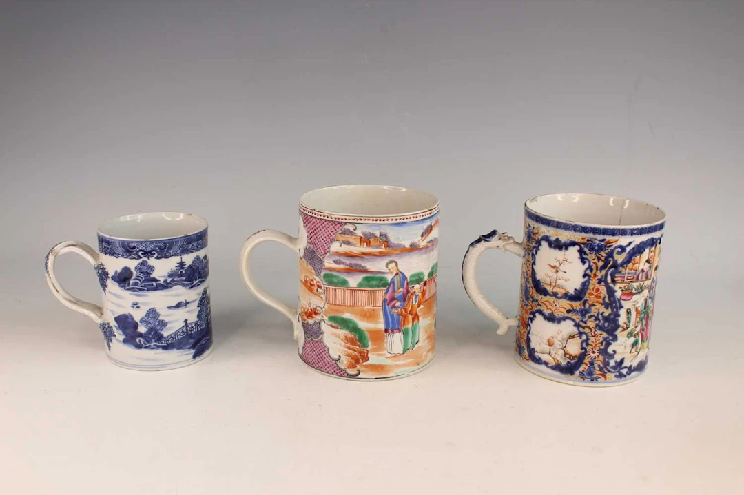 Lot 122 - Three Chinese export porcelain mugs, Qing