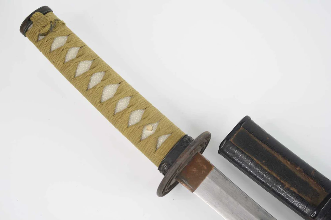 Lot 1184 - A Japanese Gendaito Wakizashi, 47cm curved