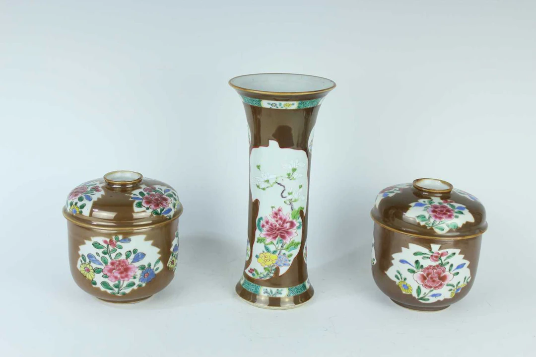 Lot 130 - A set of three Chinese café-au-lait glazed