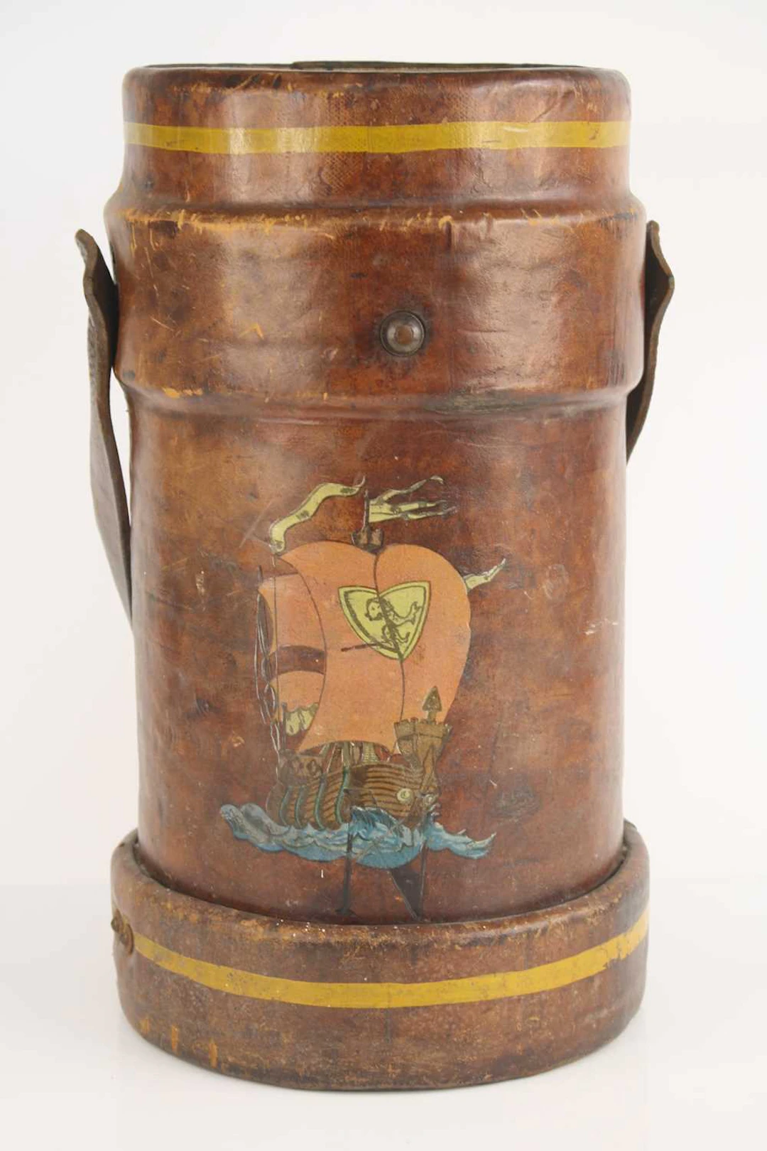 Lot 1021 - A 20th century shell charge carrier, clad