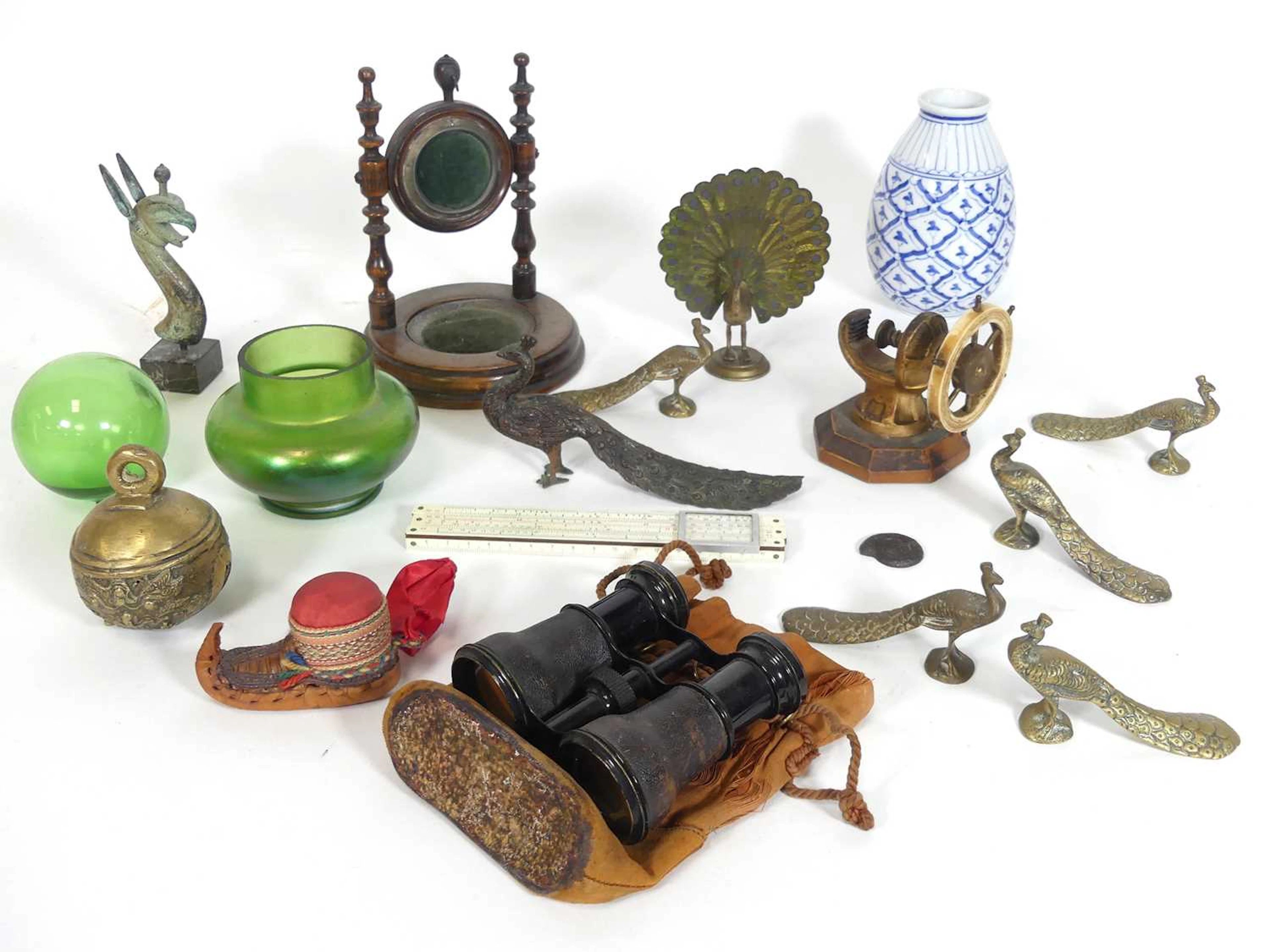 Lot 58 - A collection of items to include a 19th