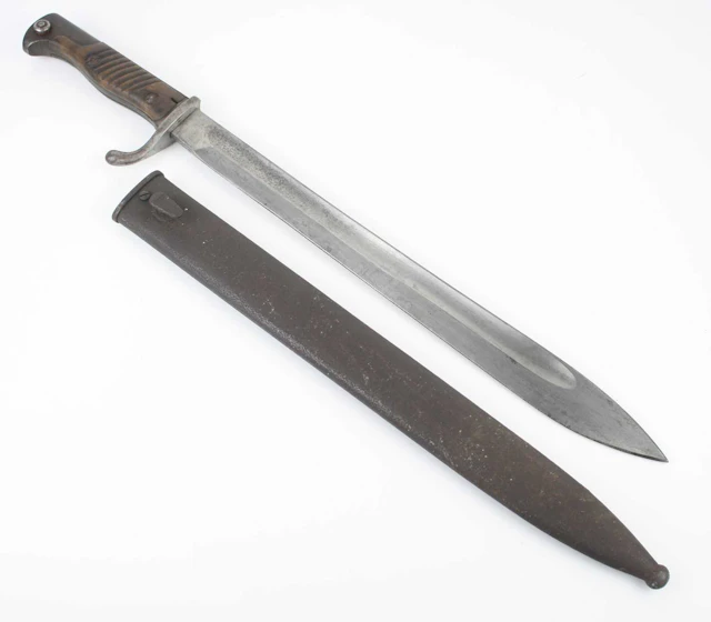 Lot 1276 - A German 1898/05 pattern butcher bayonet