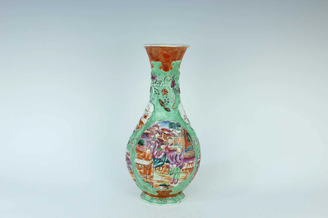 Lot 129 - A Chinese pearl ground canton enameled vase