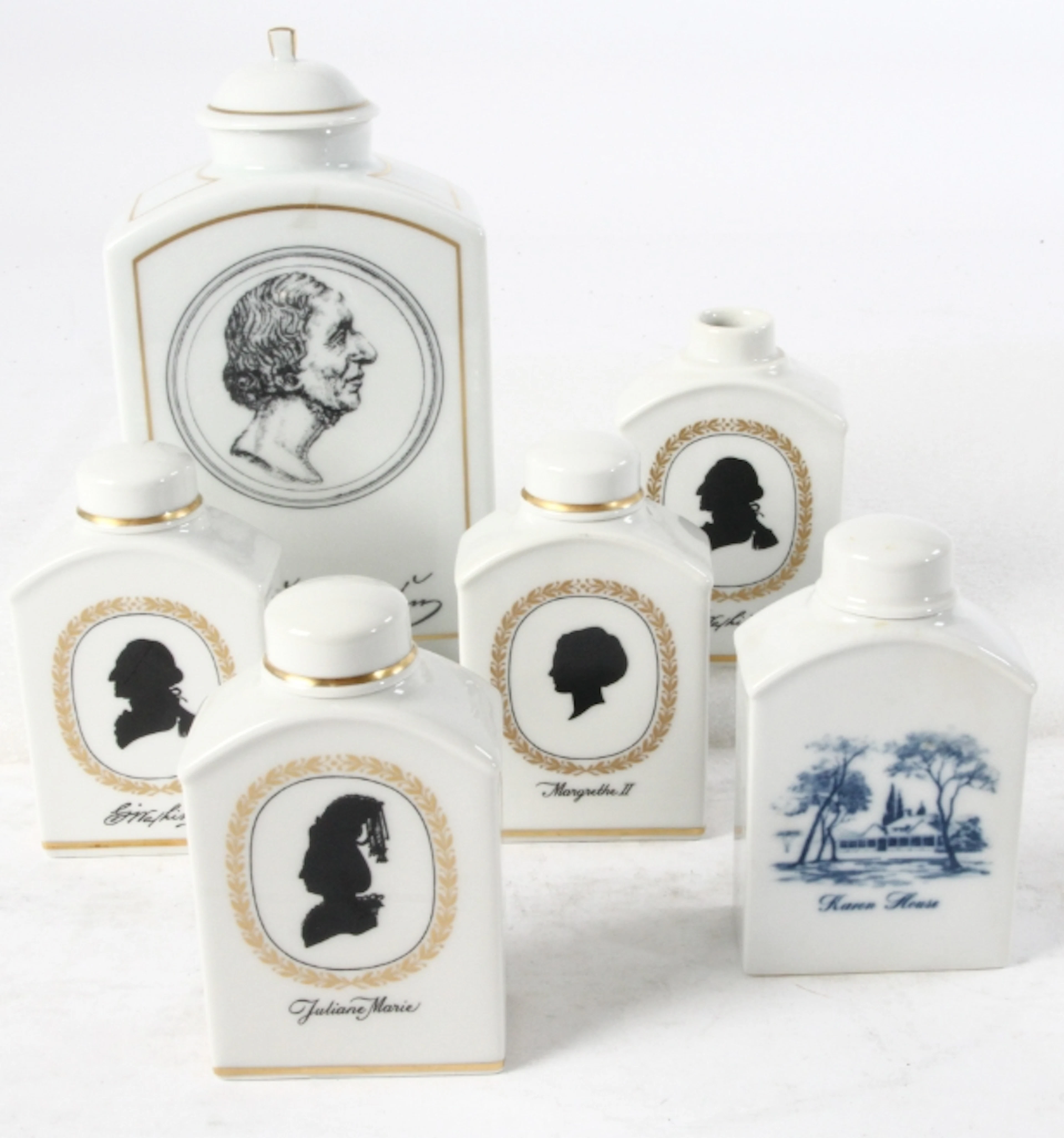 Royal Copenhagen / B&G. Teapots (6)