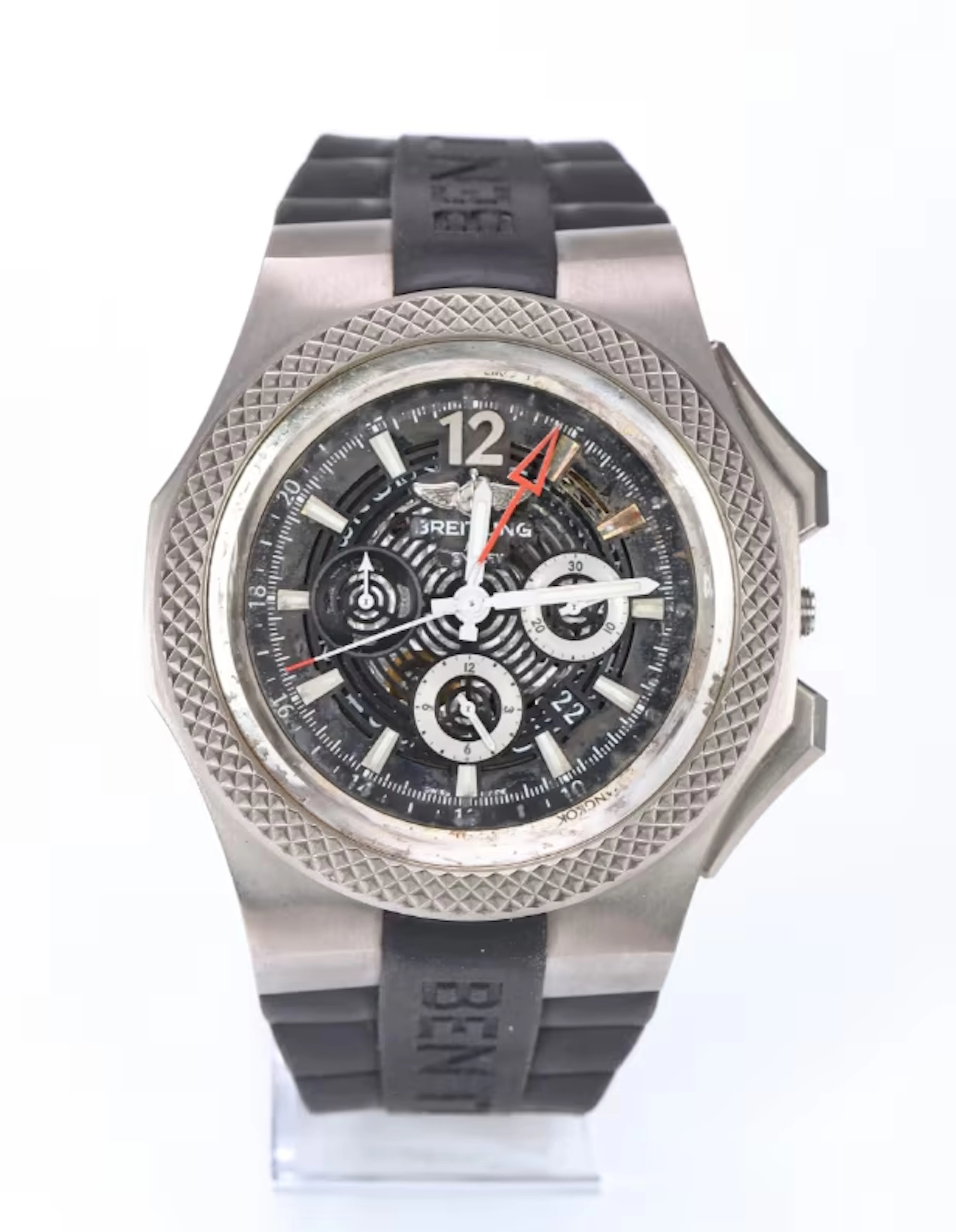 Breitling Bentley B04 GMT titanium wristwatch