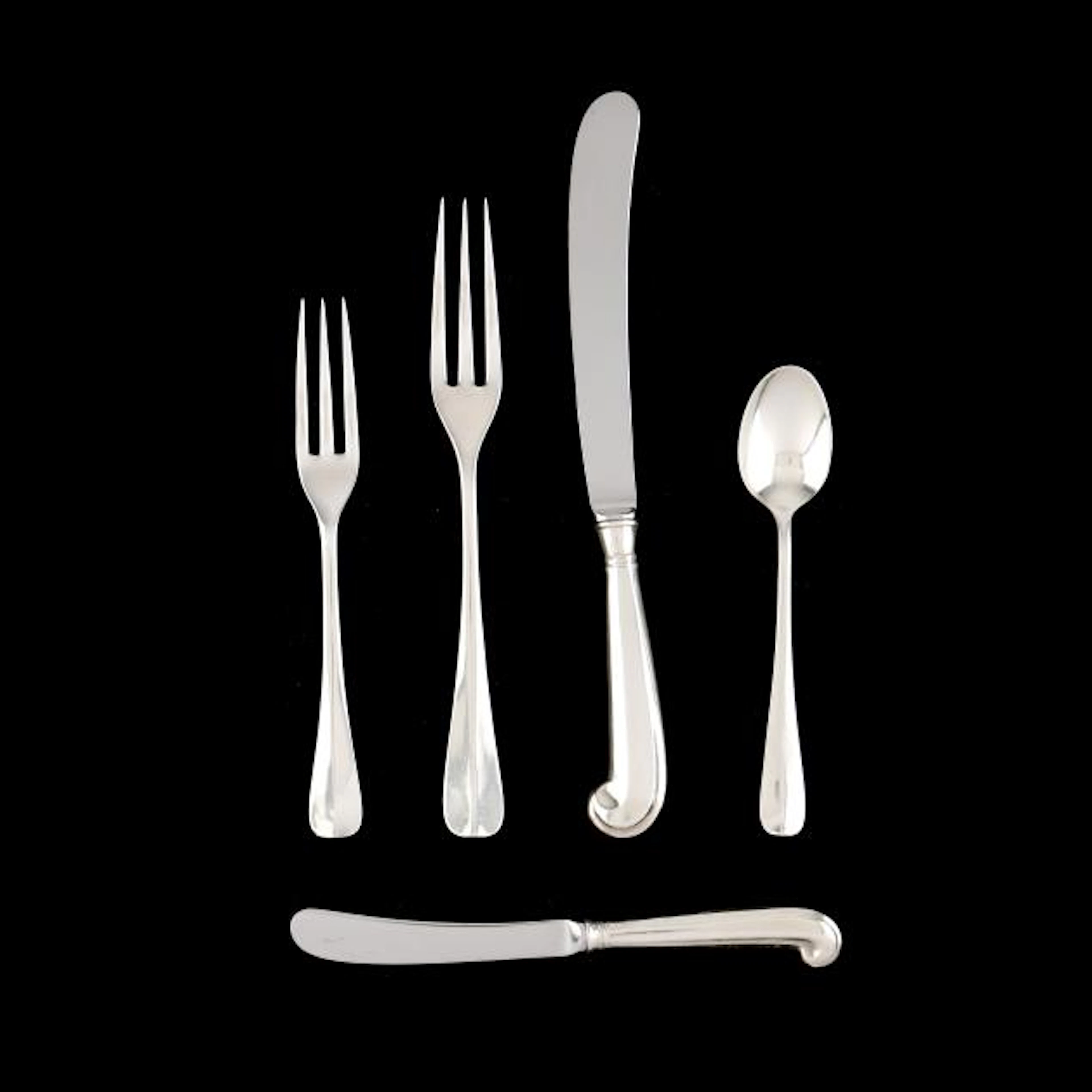 Stieff Williamsburg Queen Anne Sterling Silver Flatware Service