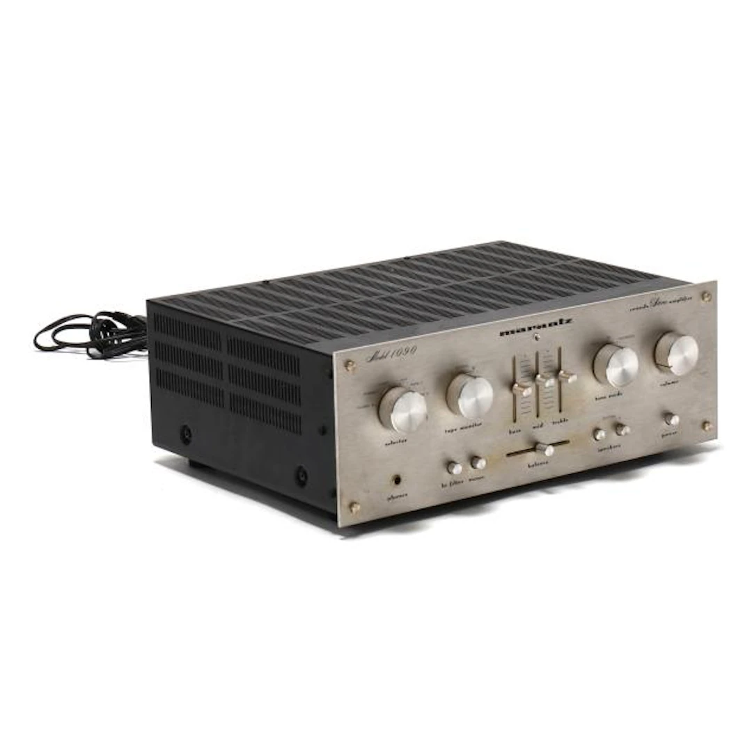 Marantz, Model 1090 Integrated Amplifier