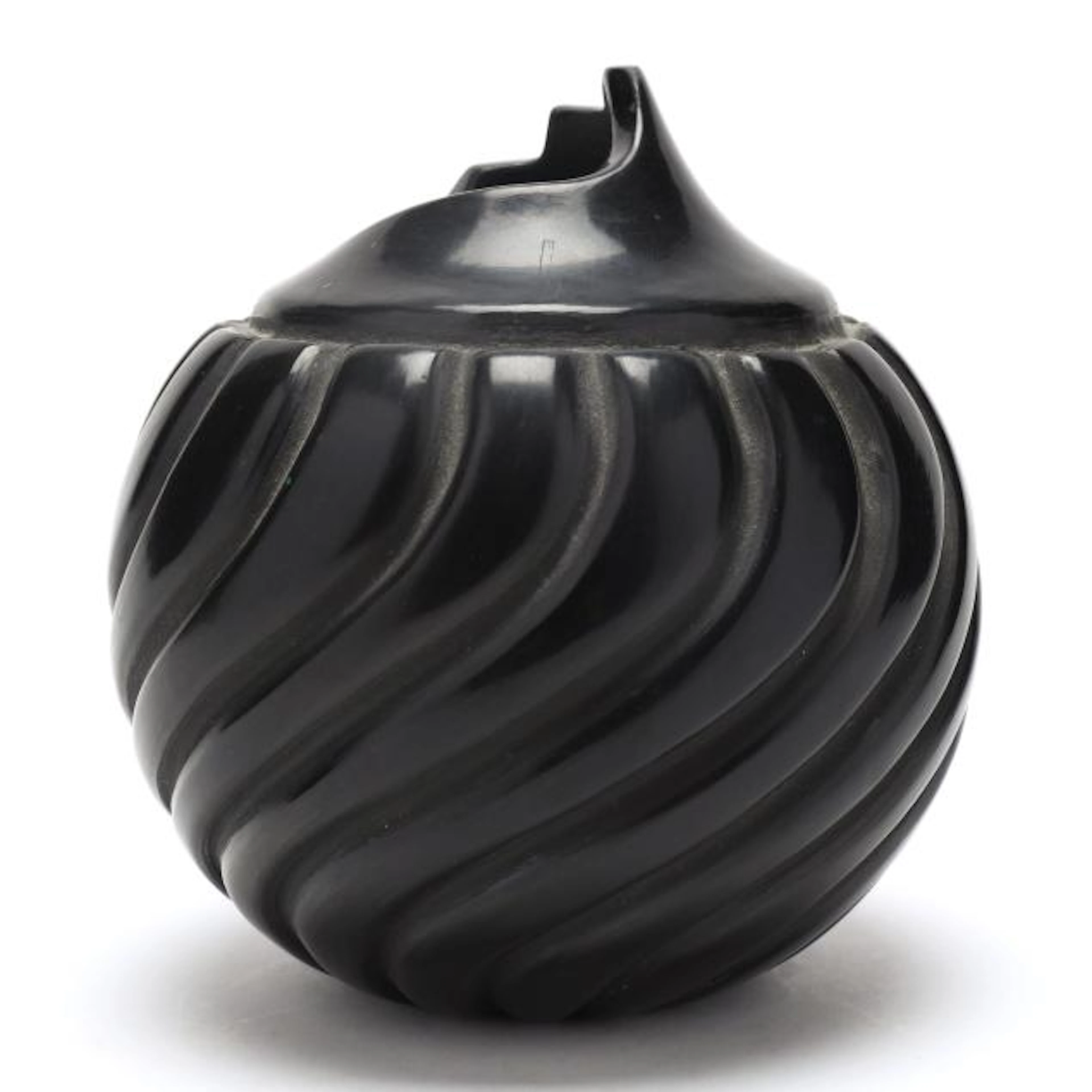 Robert Cleto Nichols, "Tall Mountain" (New Mexico, b. 1961), Blackware Vessel