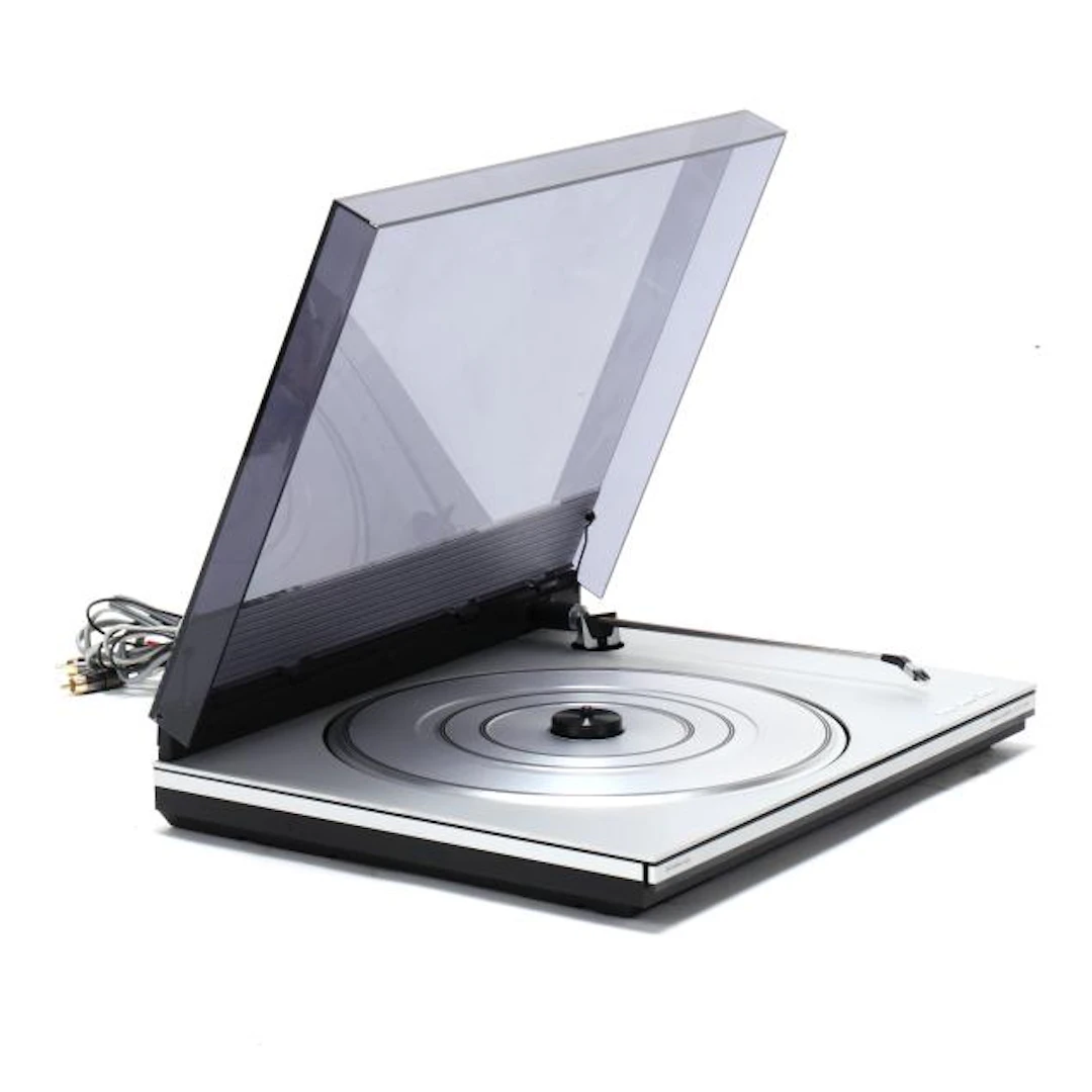 Bang and Olufson, Beogram1800 Turntable
