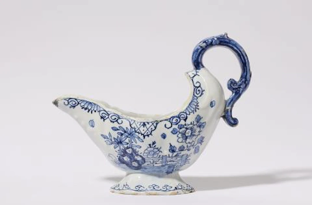 A small Dutch Delft faience sauce boat