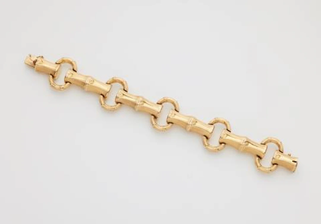 An Italian textured 18k rose gold bamboo chain bracelet.