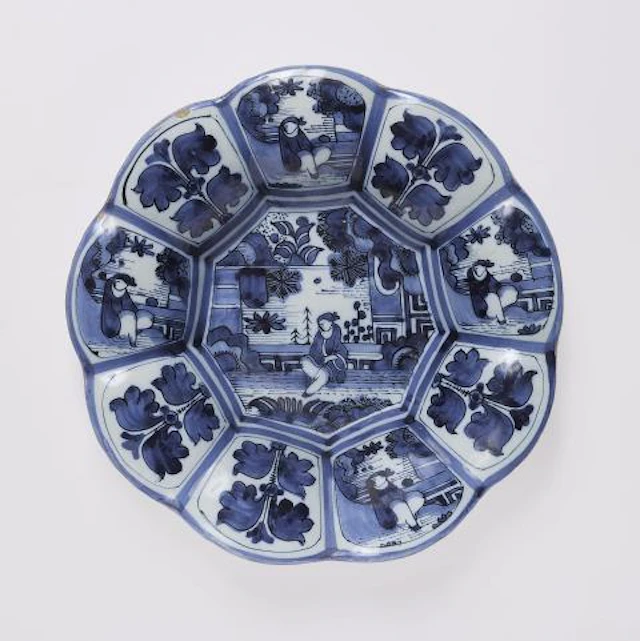 A Dutch Delft faience dish with Wanli decor