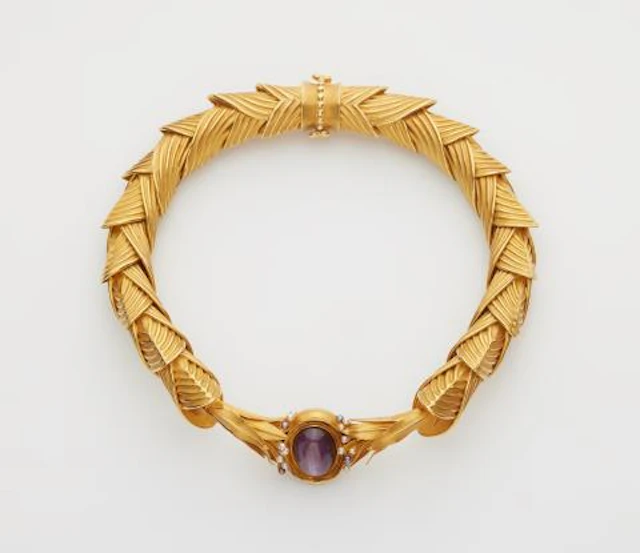 A one of a kind German 18k gold and coloured pearl wreath necklace