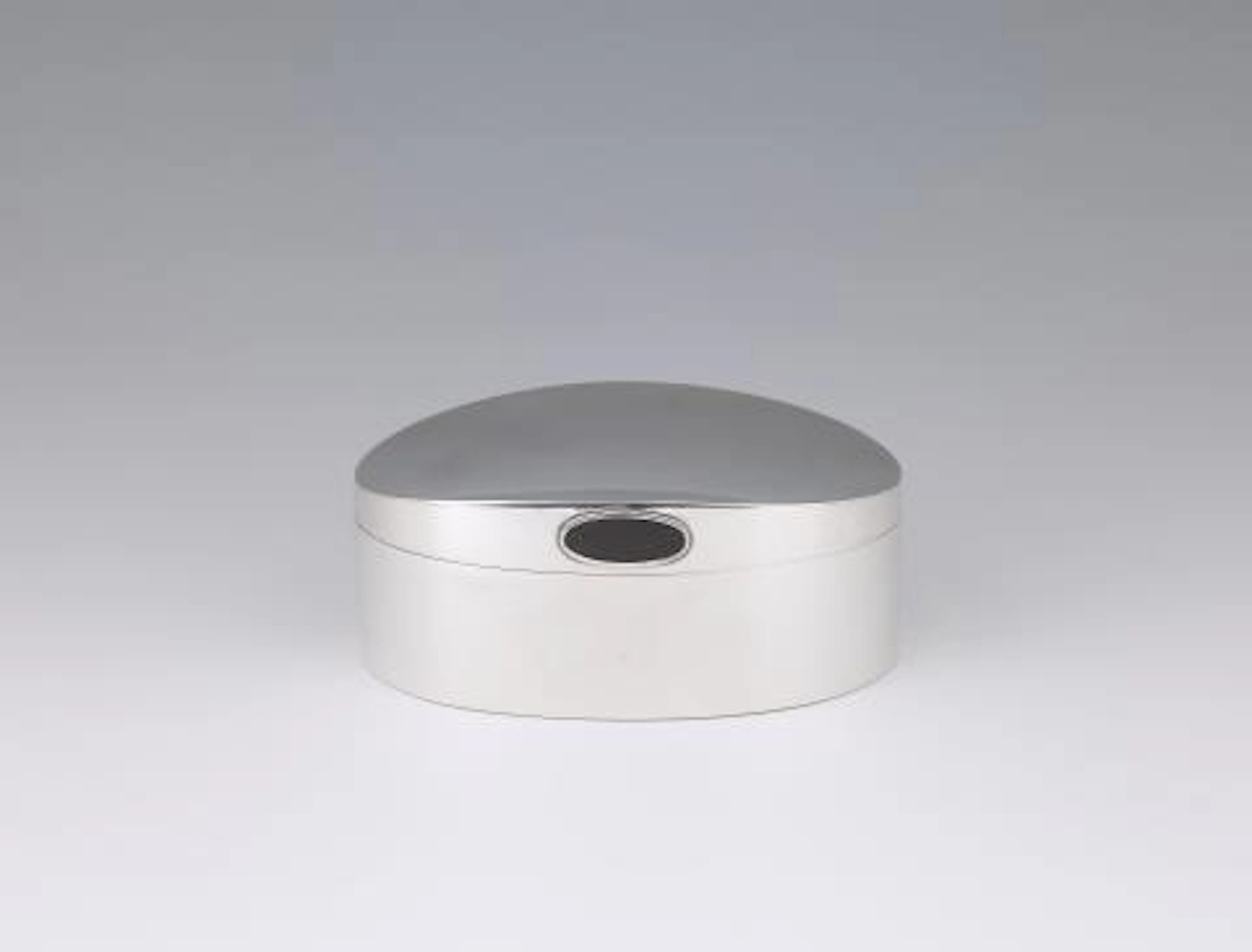 A silver bonbonnière by Hans Hansen