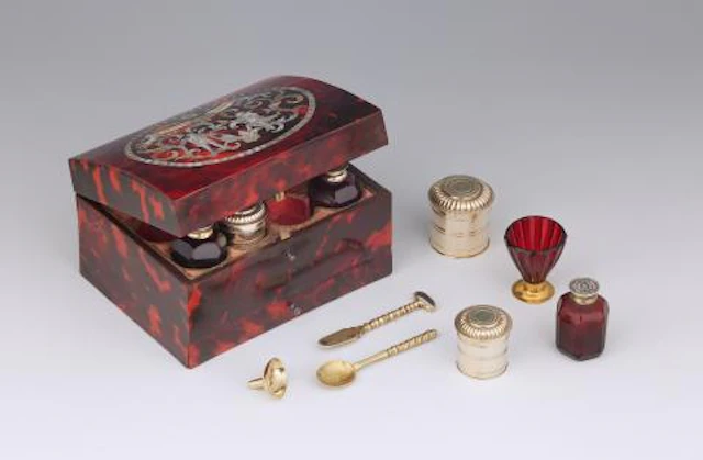 A sumptuous travel apothecary