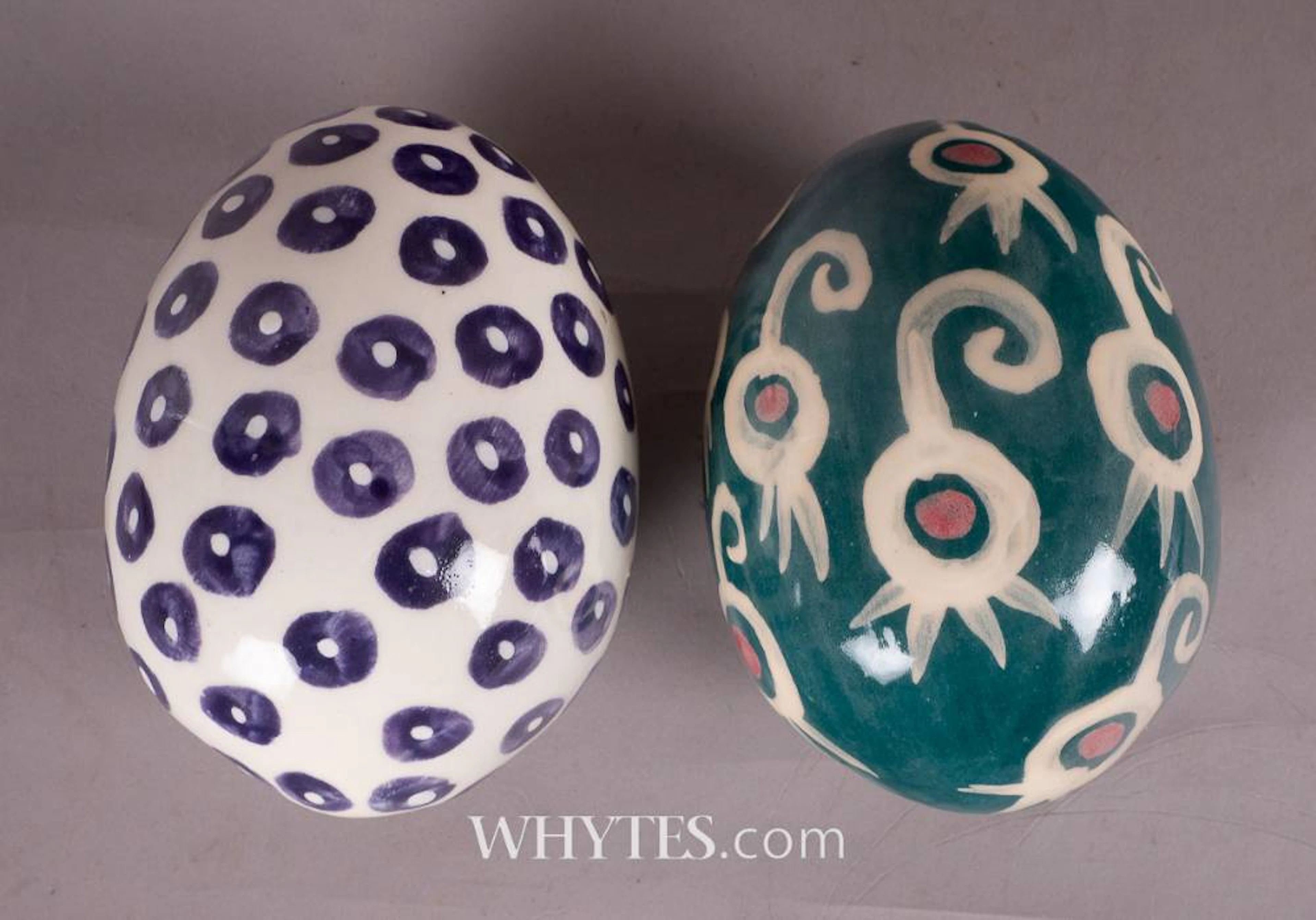 EGGS [PURPLE DOTS AND RED DOTS] (A PAIR)