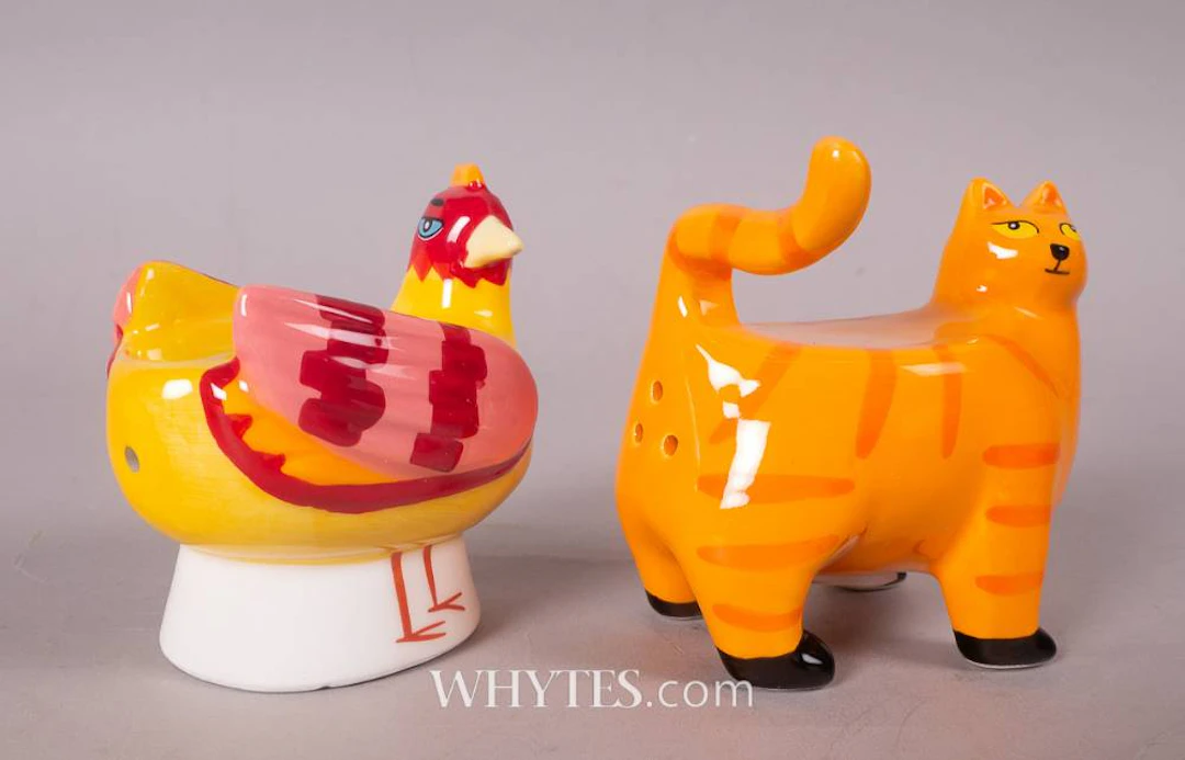 FANTA THE CAT & BIRD OF PARADISE, SALT AND PEPPER SHAKERS (A PAIR)