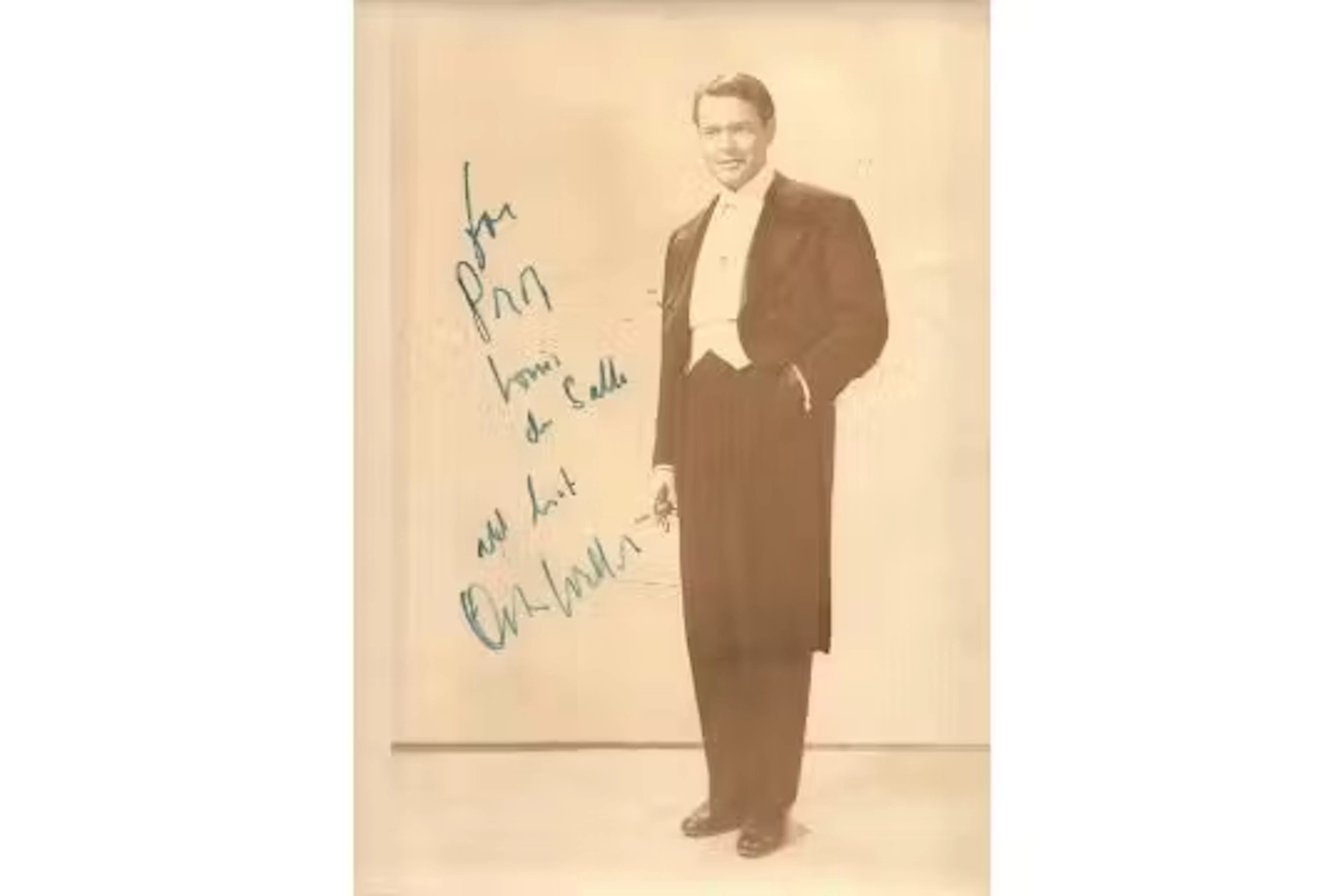 Orson Wells signed 10x8inch black and white photo. Good condition.