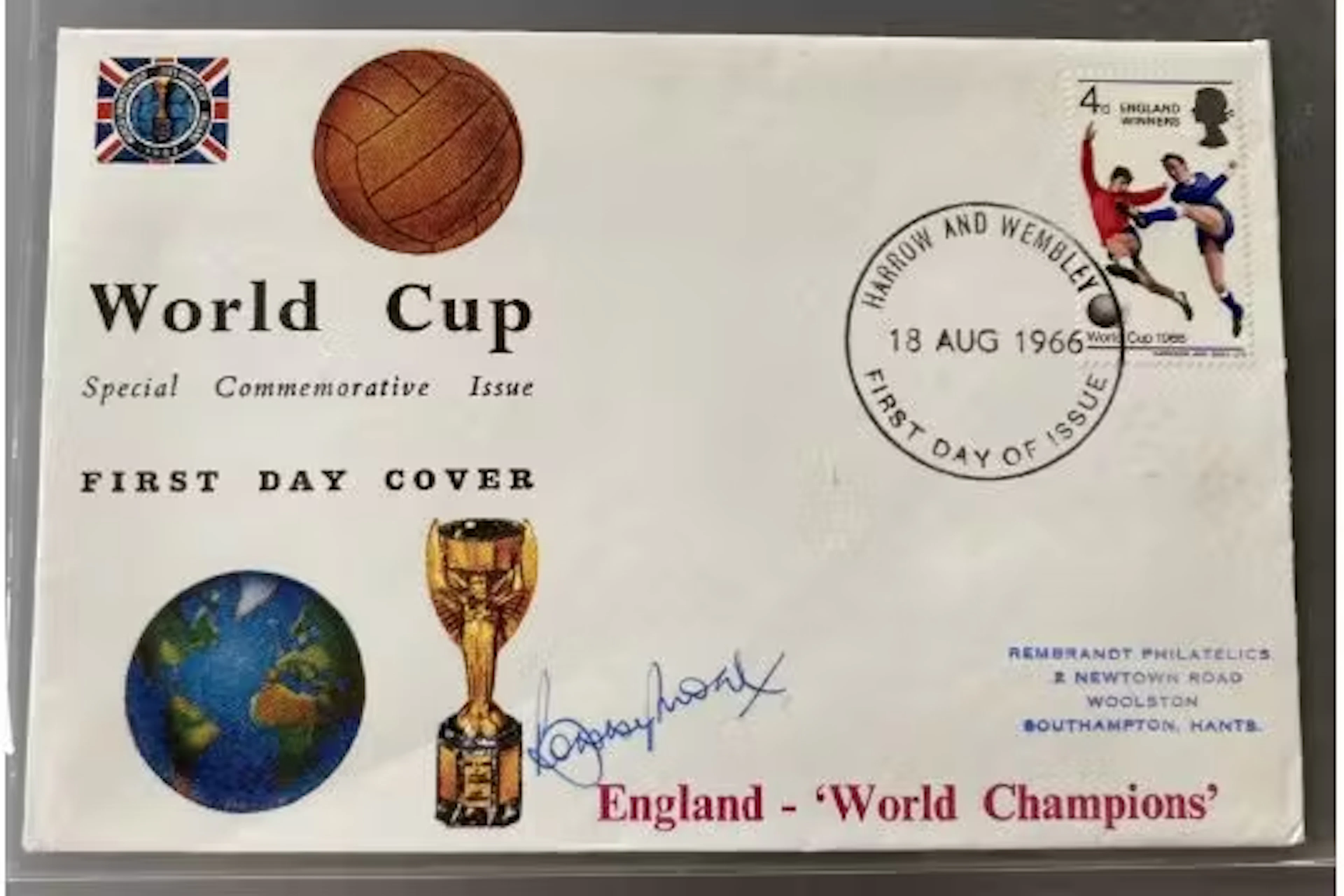 Football Bobby Moore Signed World Cup FDC 18 Aug 1966 World Cup Winners