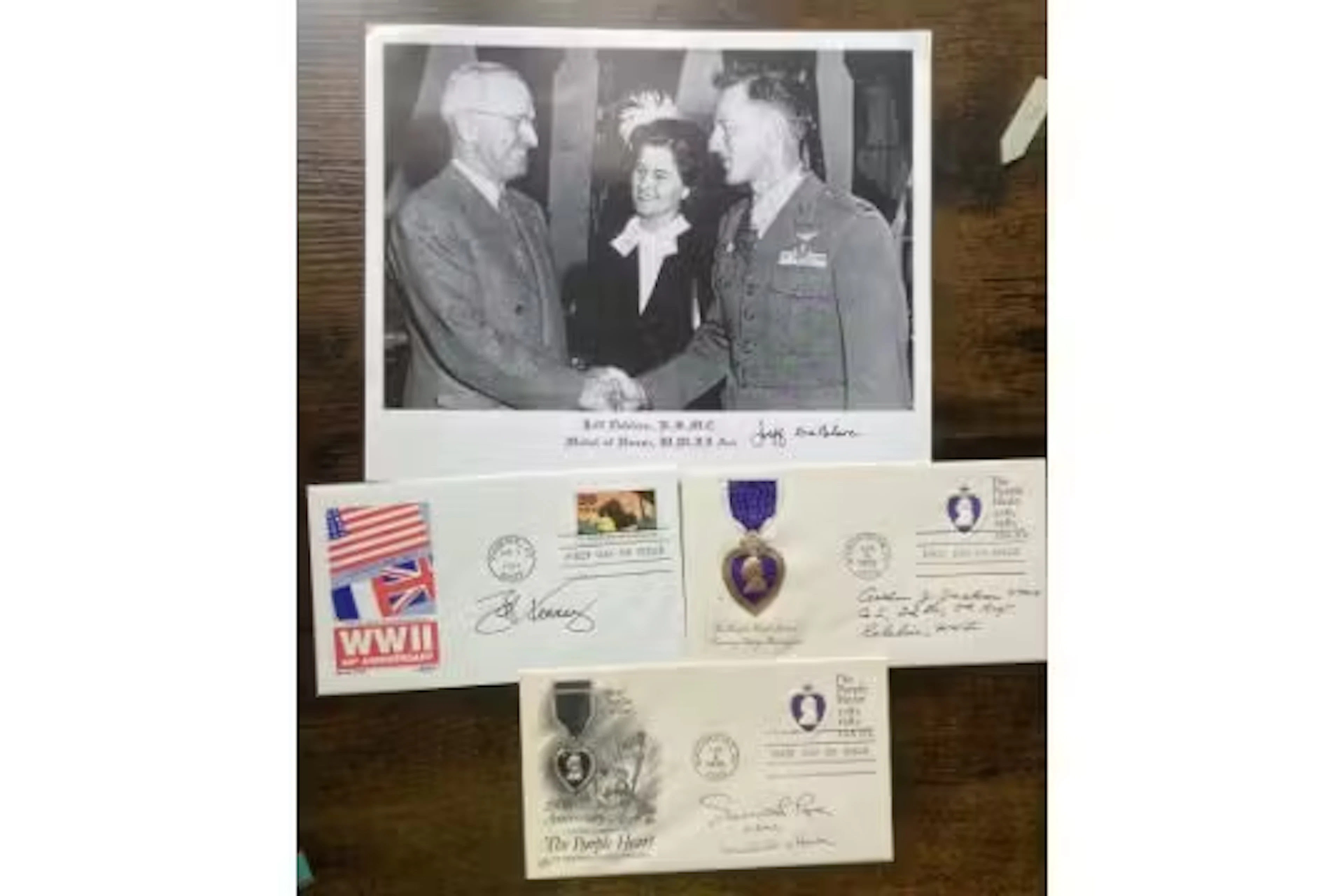 US Medal of Honor winners’ collection Four autographs. Everette Pope