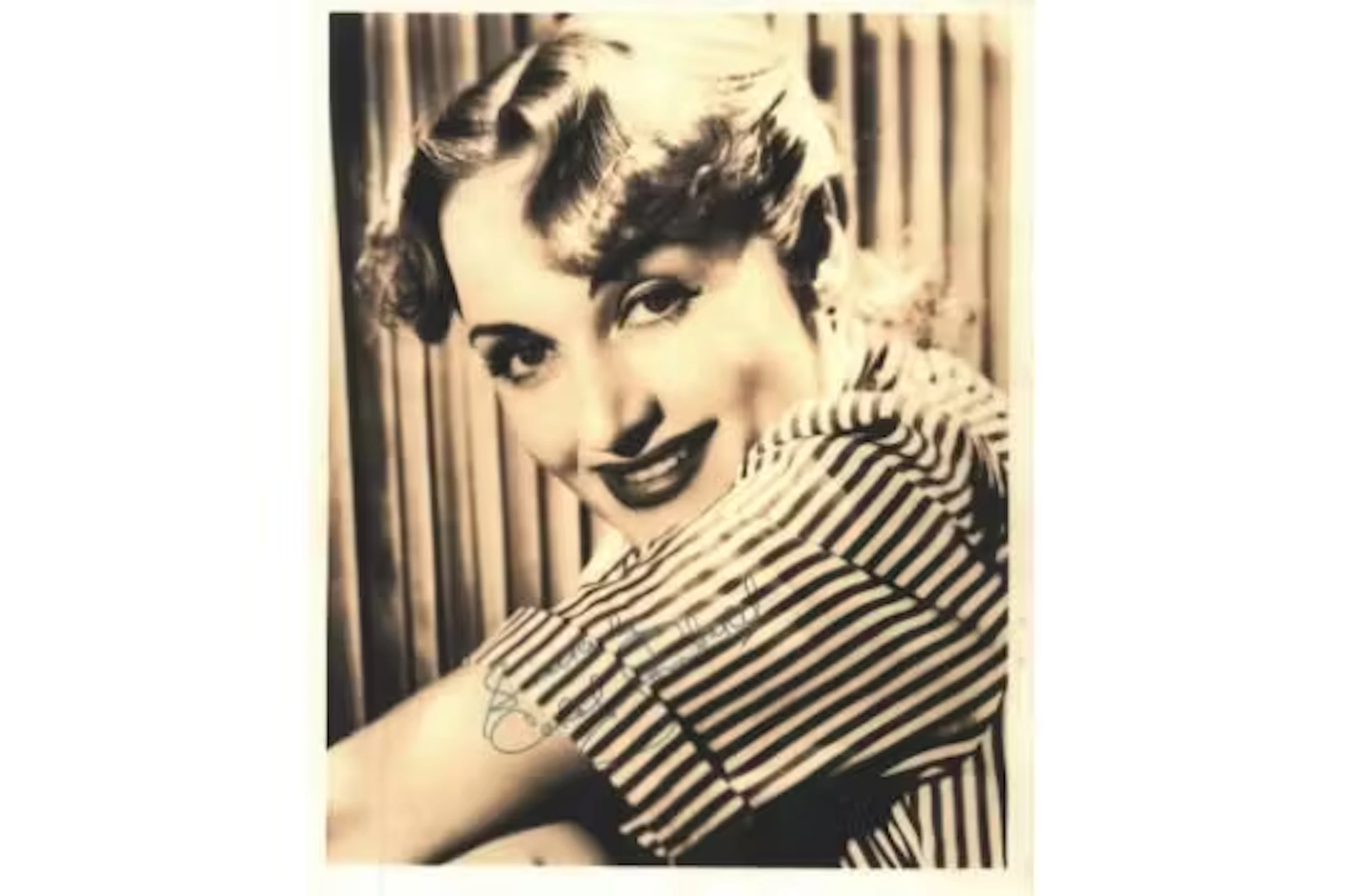 Carole Lombard signed 10x8inch black and white vintage photo. Good