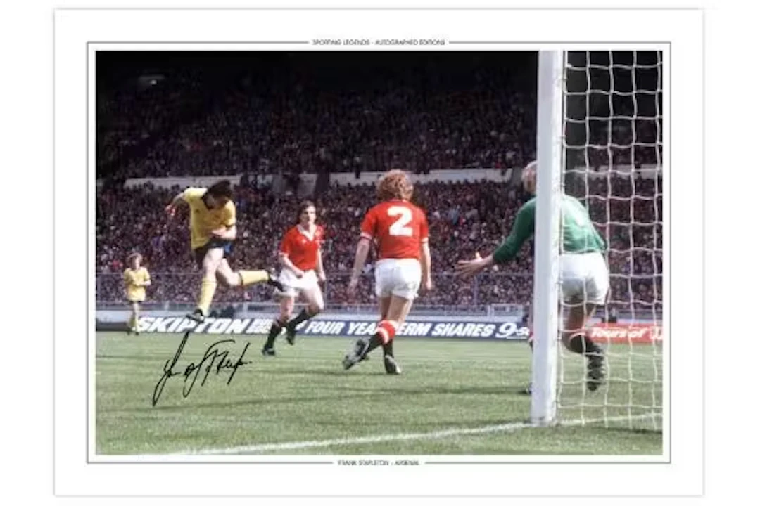 Autographed FRANK STAPLETON 16 x 12 Edition : Arsenal centre-forward
