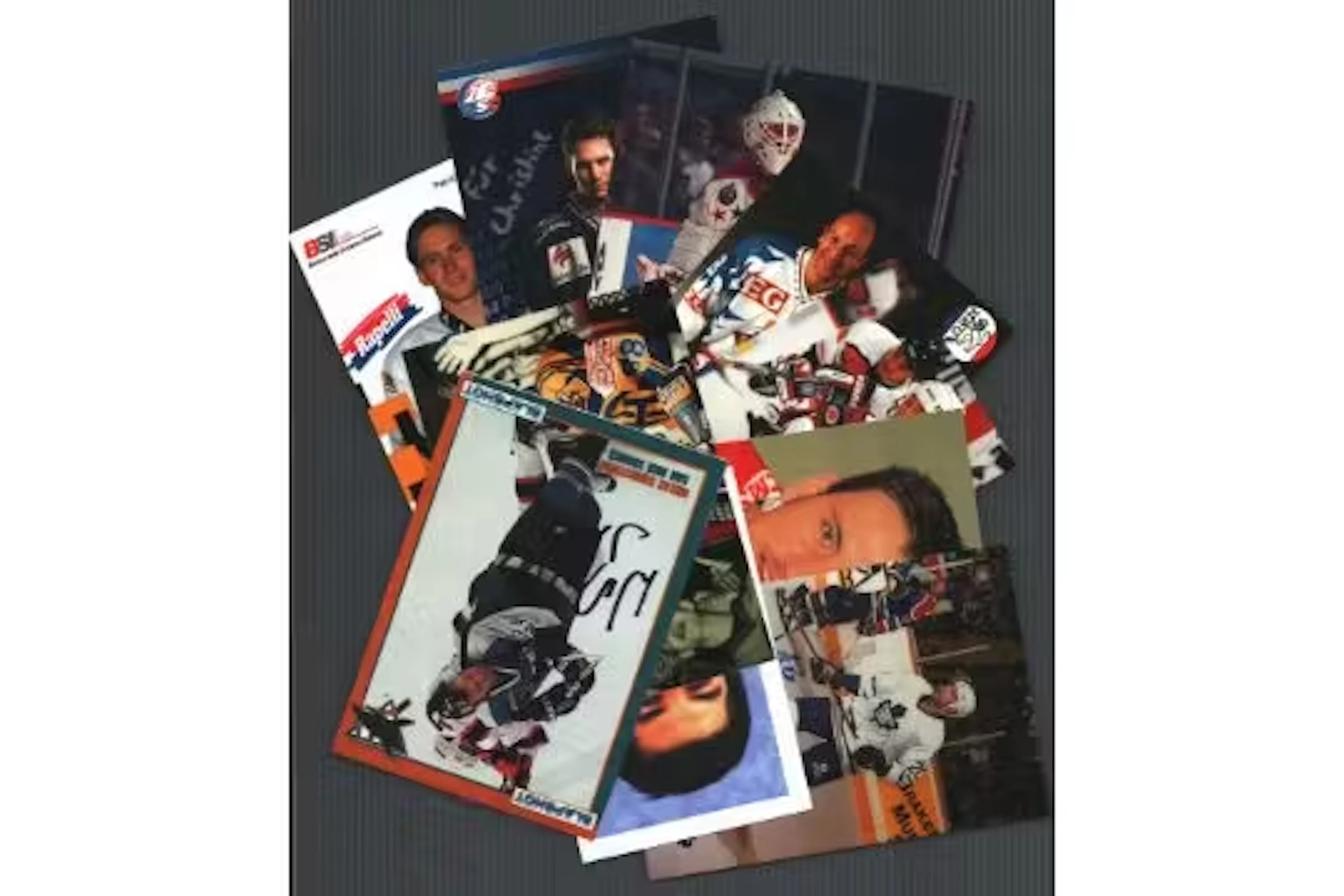Ice Hockey collection 10, signed assorted colour promo photos includes