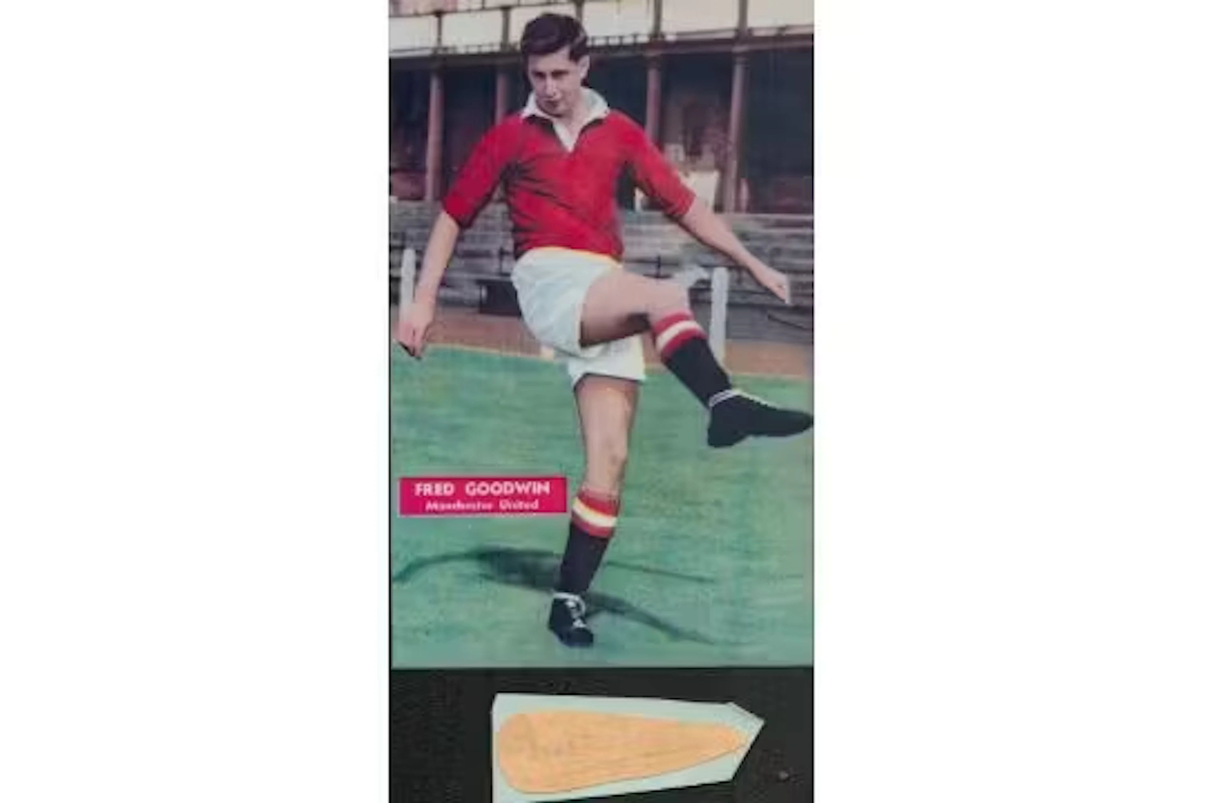 Fred Goodwin Manchester United FC colour photo 6x4 with small signature