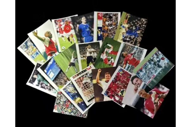Football unsigned photos 20 in collection. Good condition. All autographs