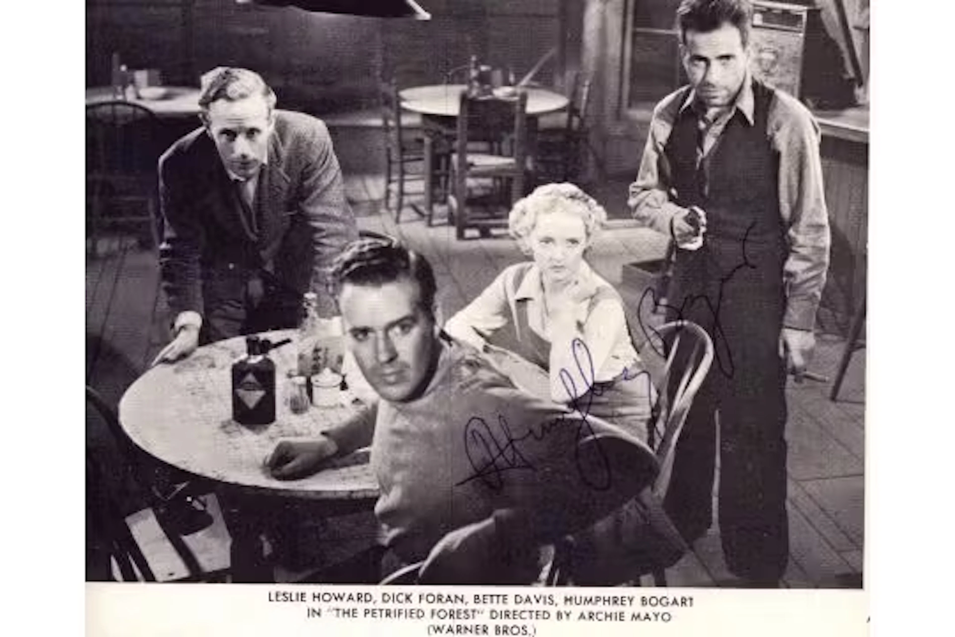 Humphrey Bogart signed magazine black and white photo from the movie