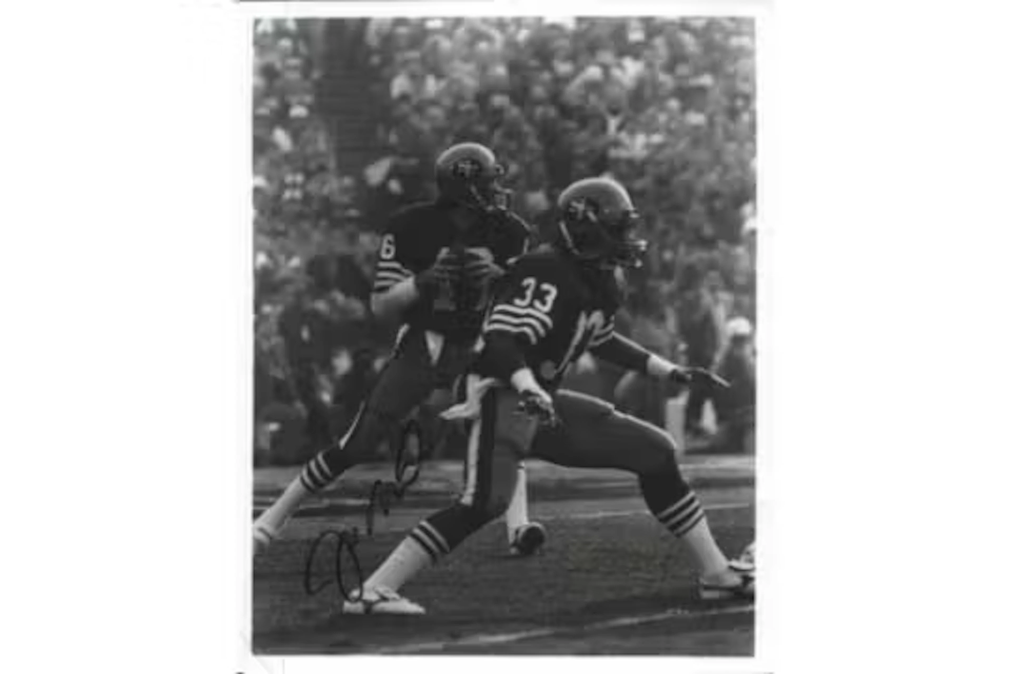 NFL Joe Montana signed 10x8inch San Francisco 49ers black and white