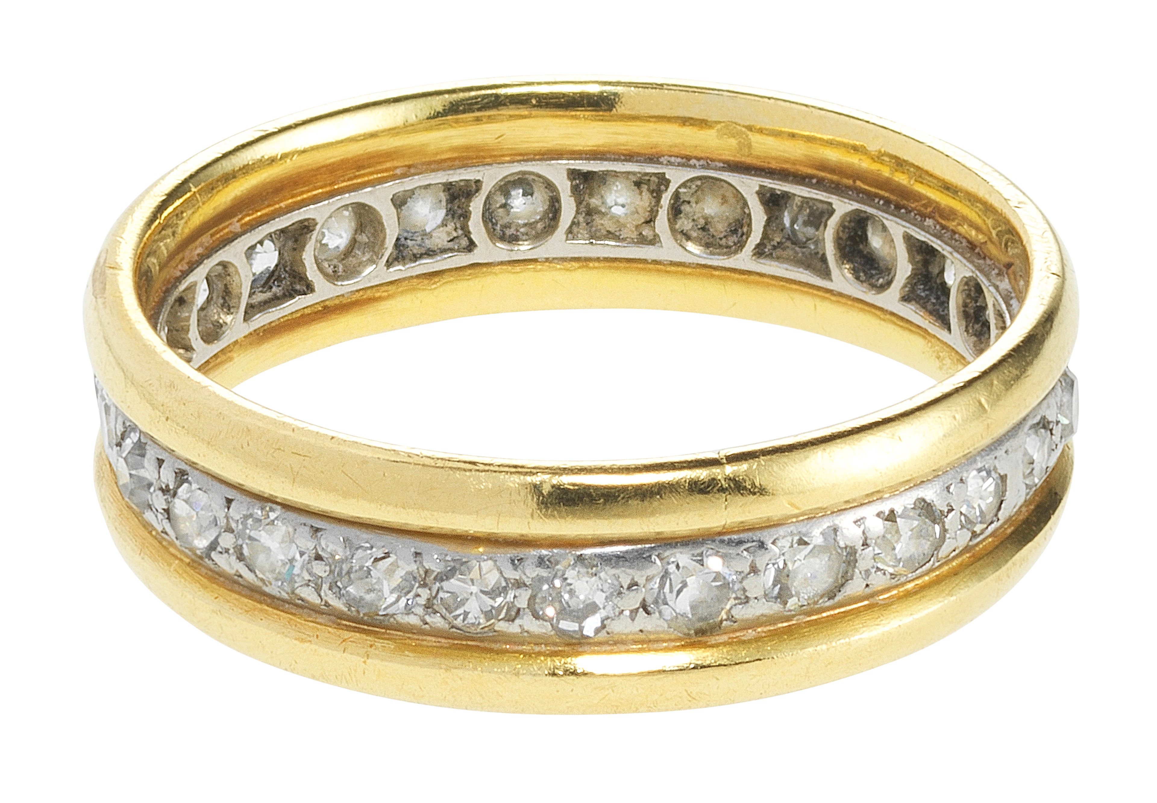 Anneau tour complet serti de diamants taille 8/8