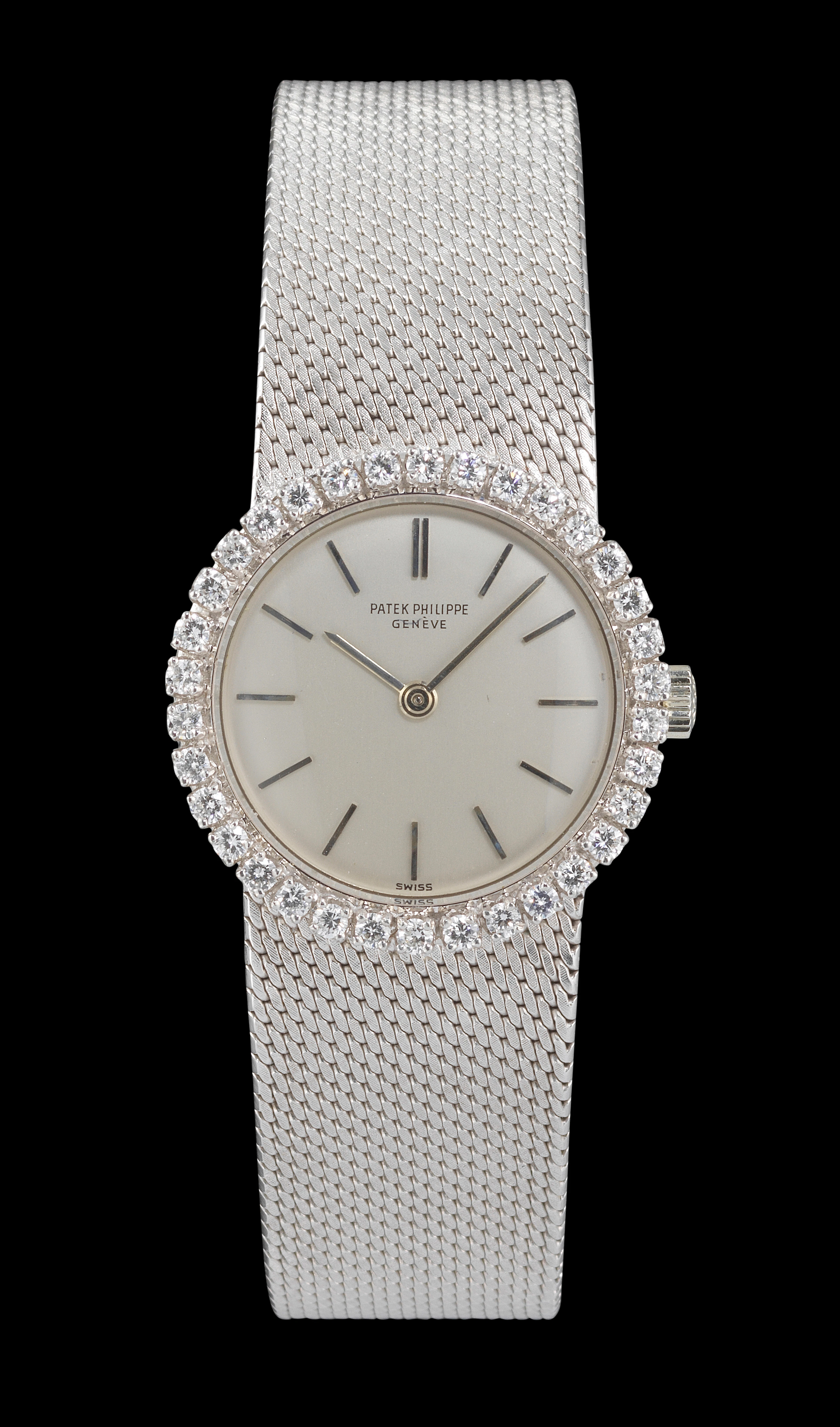 Patek Philippe, montre-bracelet ronde mécanique entourée de diamants